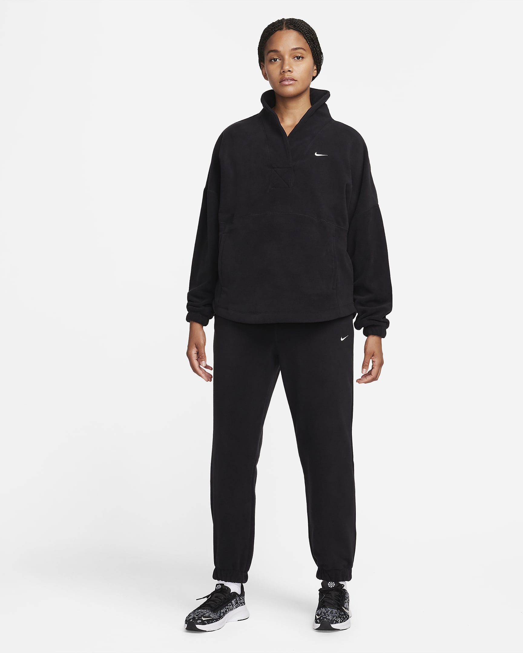 Nike Therma-FIT One Women's Loose Fleece Trousers. Nike UK