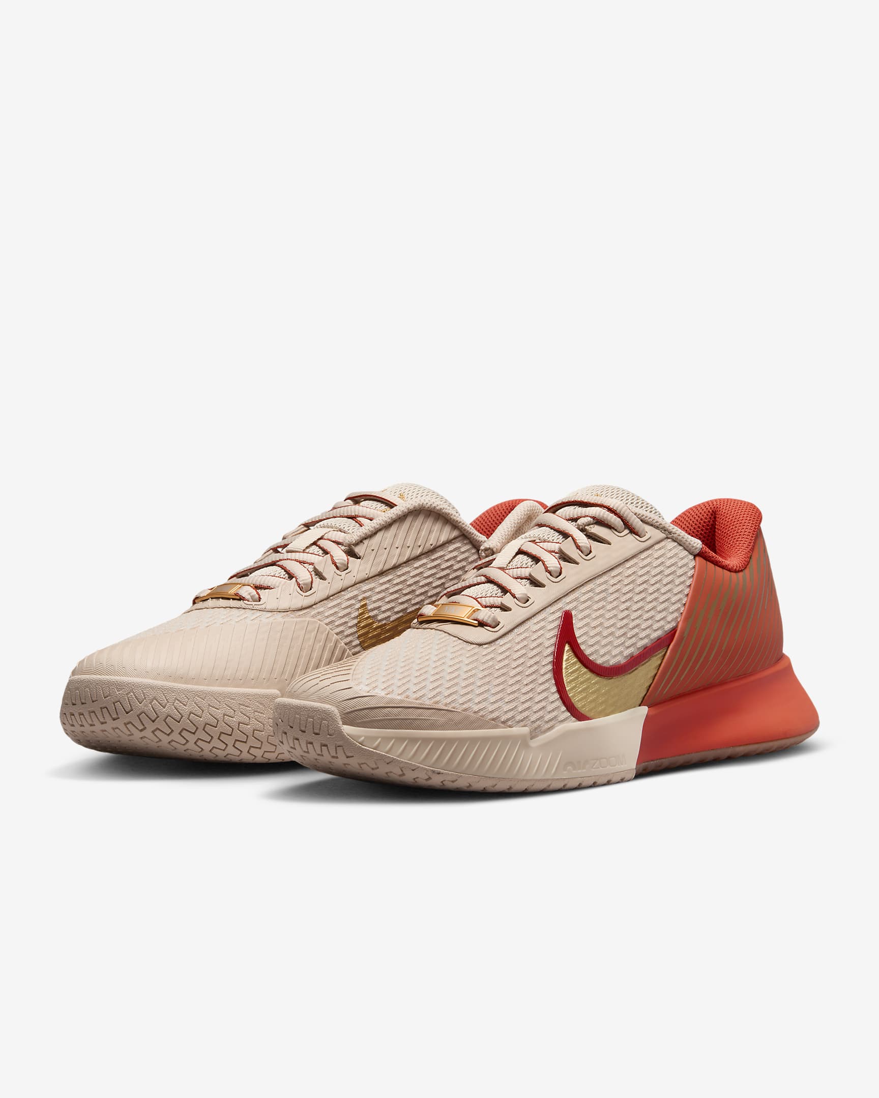 NikeCourt Air Zoom Vapor Pro 2 Premium Women's Hard Court Tennis Shoes - Sanddrift/Gum Medium Brown/Metallic Gold