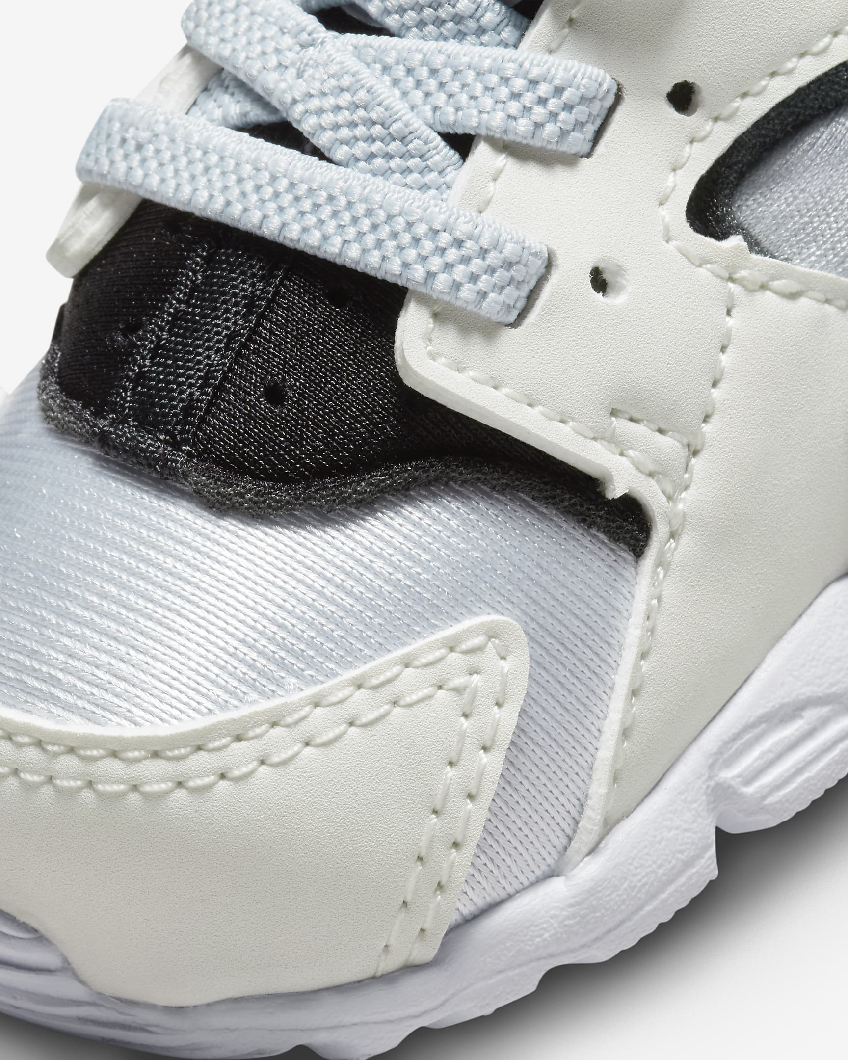 Nike Huarache Run Baby/Toddler Shoes.