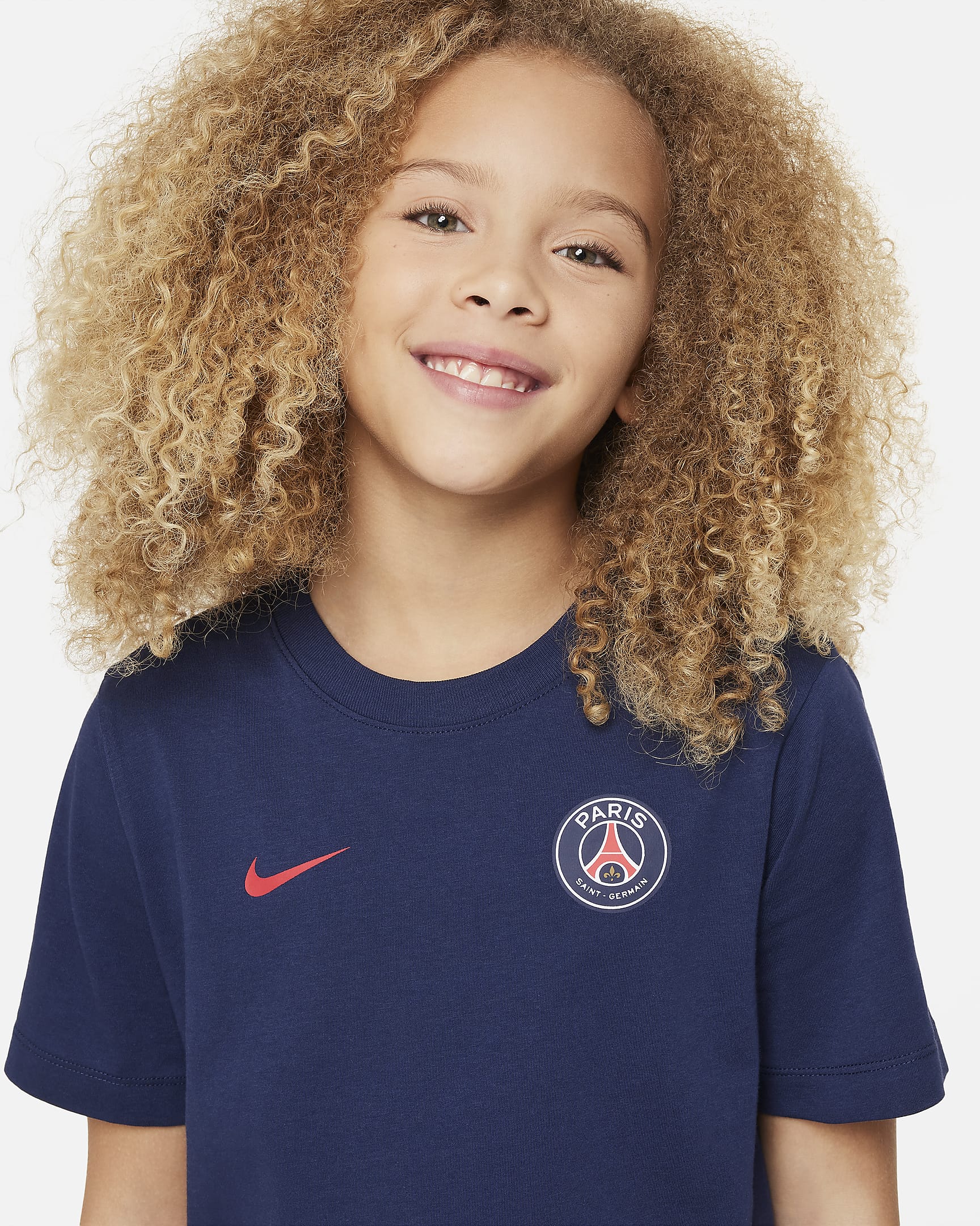 Paris Saint-Germain Older Kids' Nike Football T-shirt. Nike ID