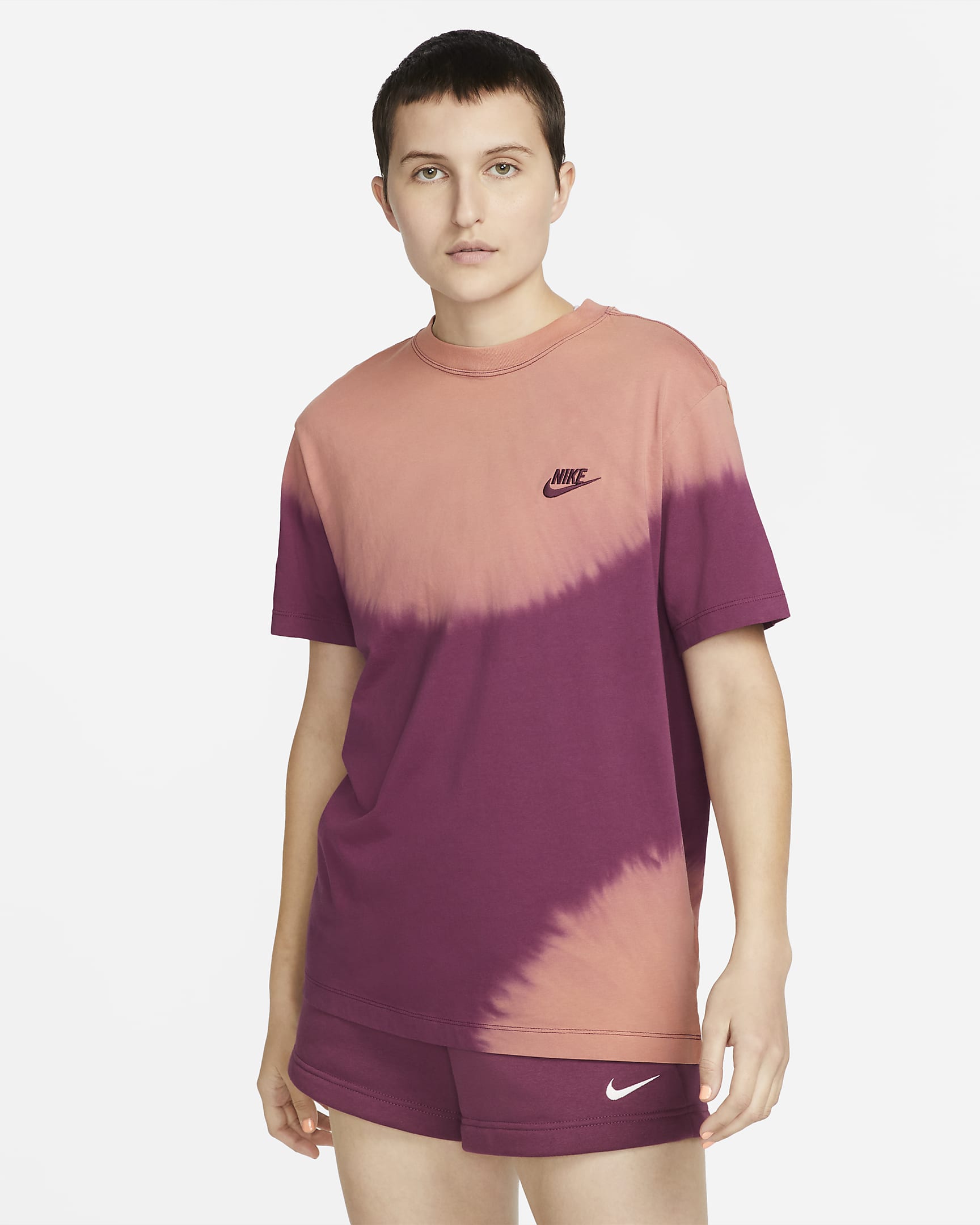 Nike Sportswear Essentials+ Women's TShirt. Nike CZ