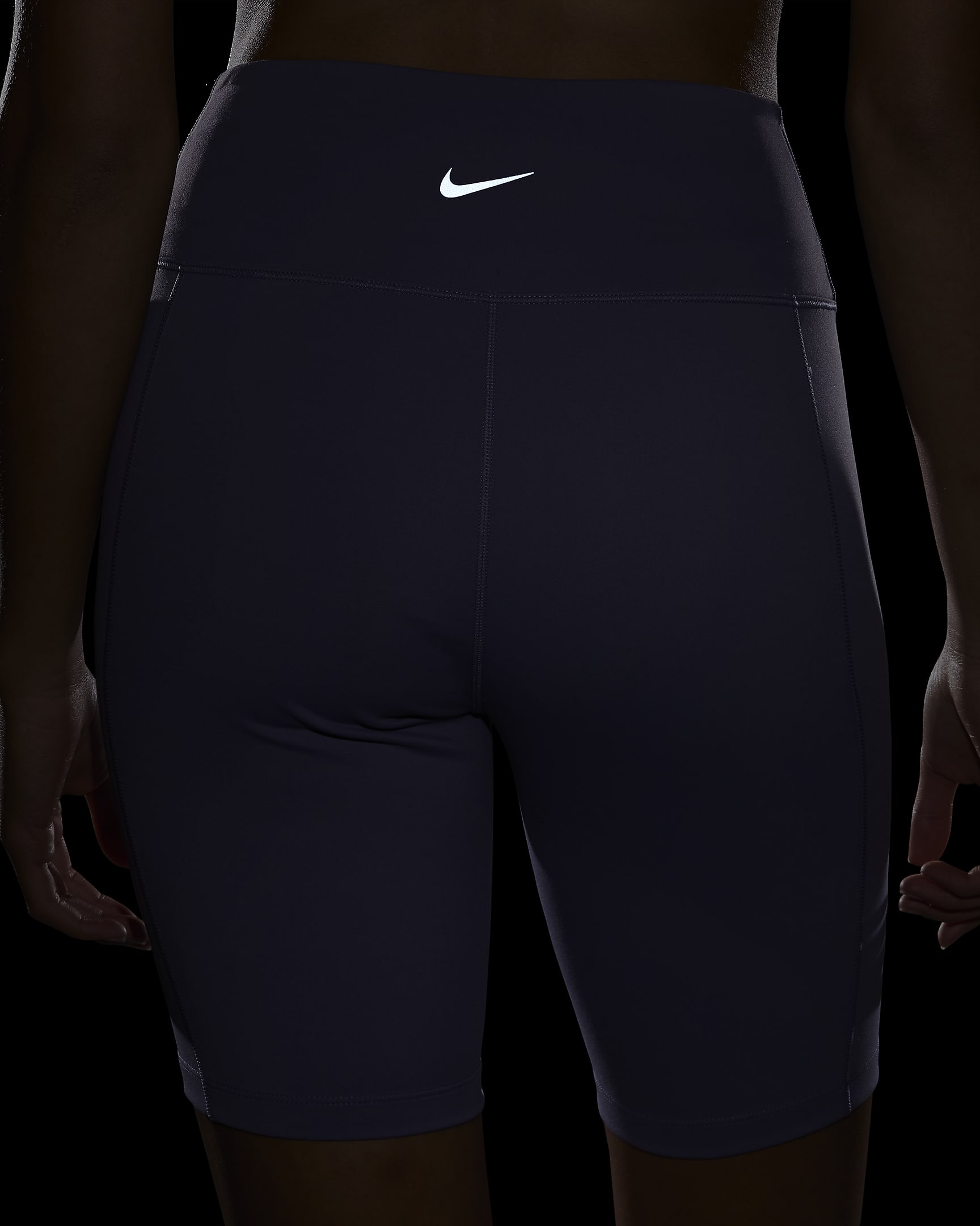 Nike One Leak Protection: Periodensichere Bike Shorts mit mittelhohem Bund für Damen (ca. 20,5 cm) - Daybreak/Schwarz