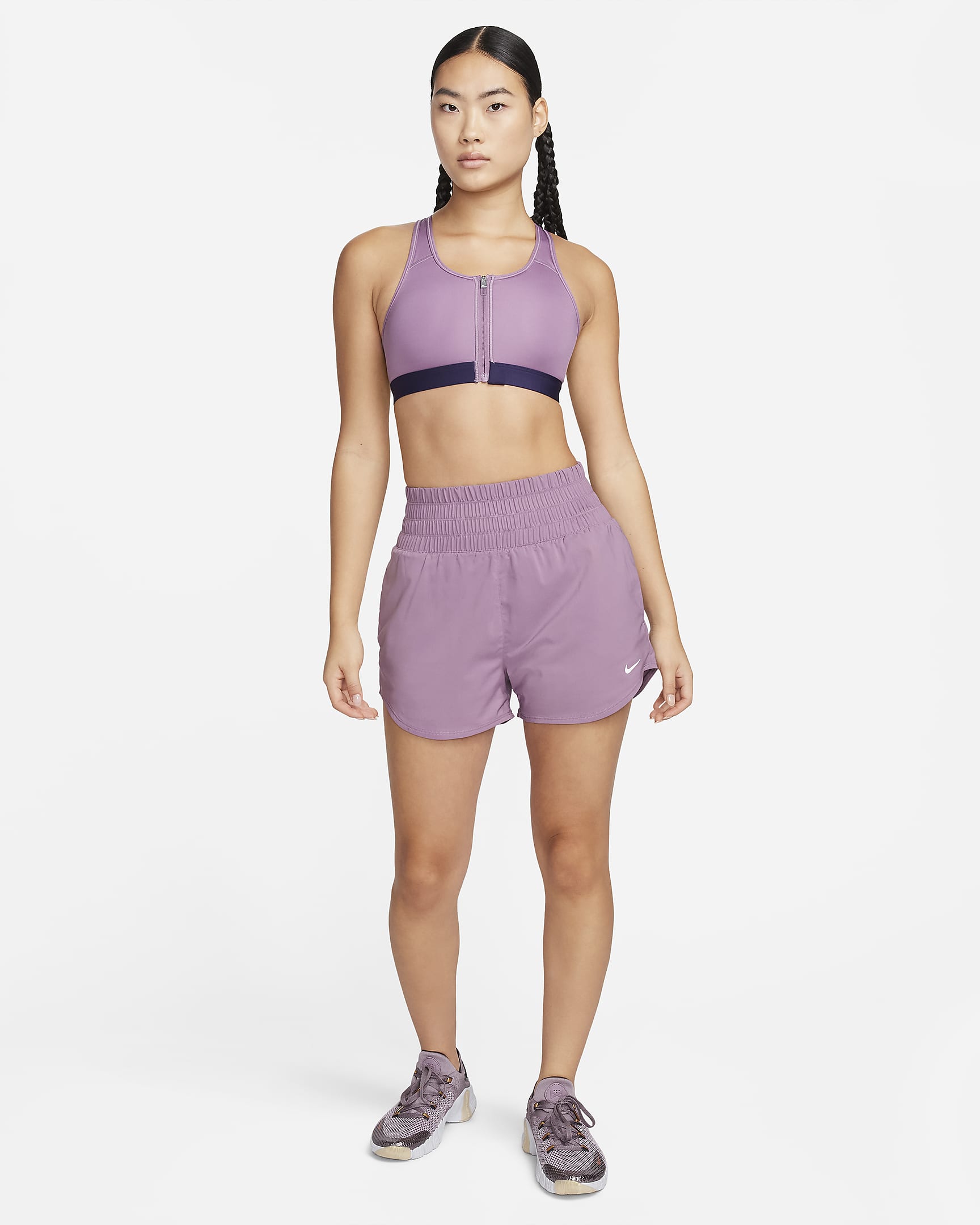 Nike Swoosh Women's Medium-Support Padded Zip-Front Sports Bra. Nike ID