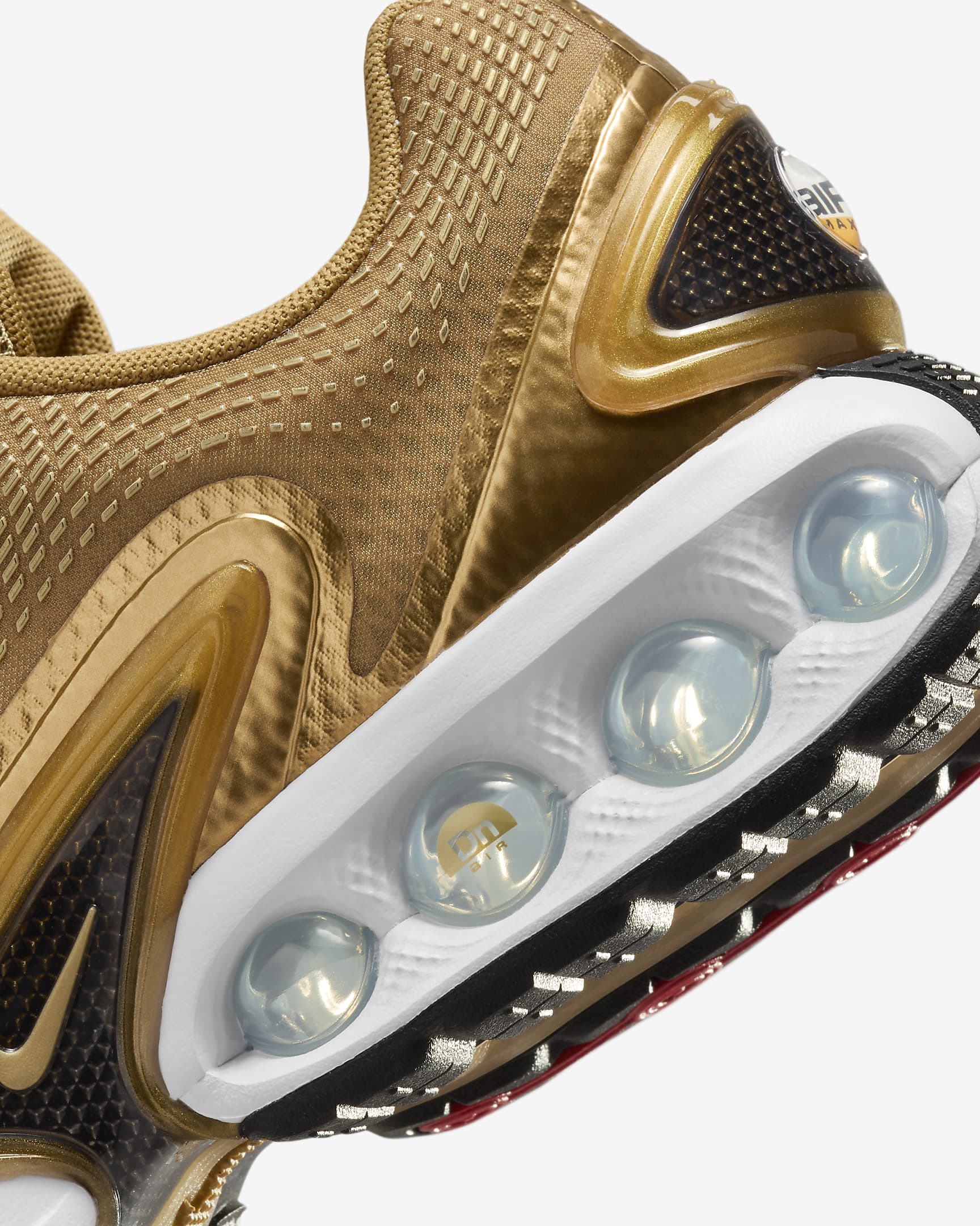 รองเท้าผู้หญิง Nike Air Max Dn Premium - Metallic Gold/ดำ/ขาว/Metallic Gold