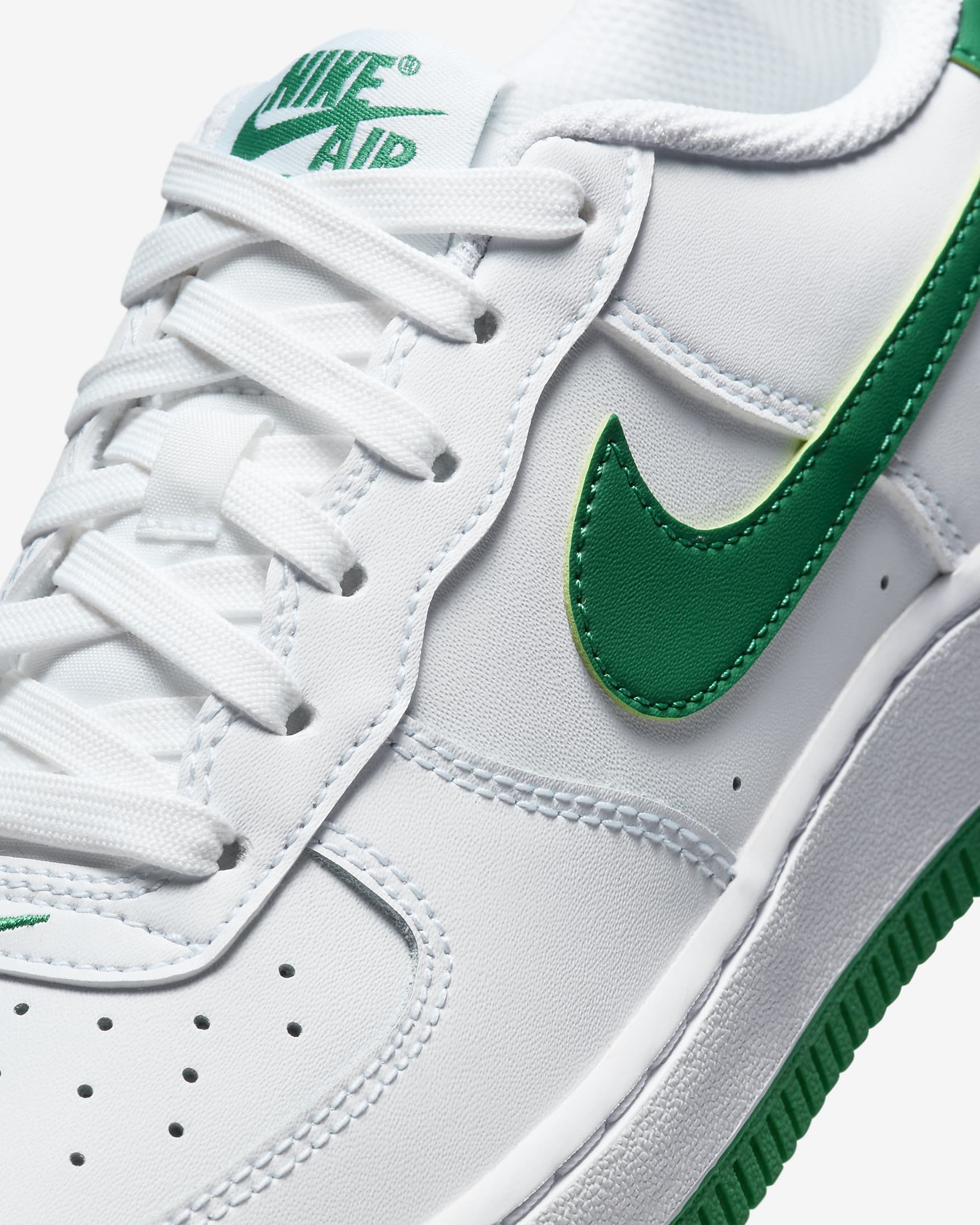 nike air force 1 older