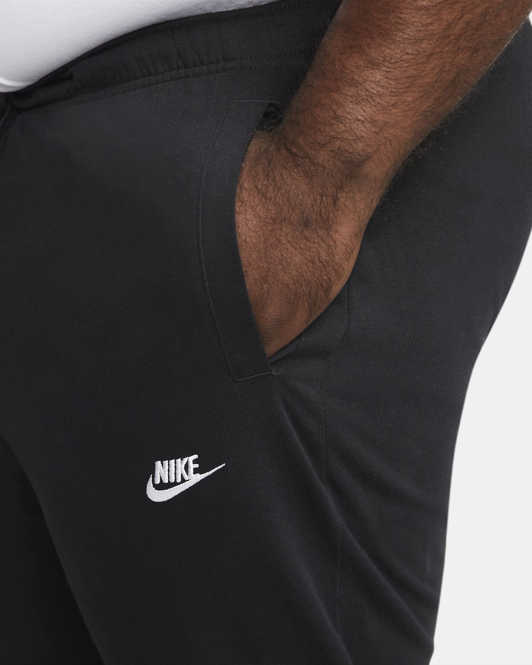 Nike Sportswear Club Men's Jersey Joggers - Black/White