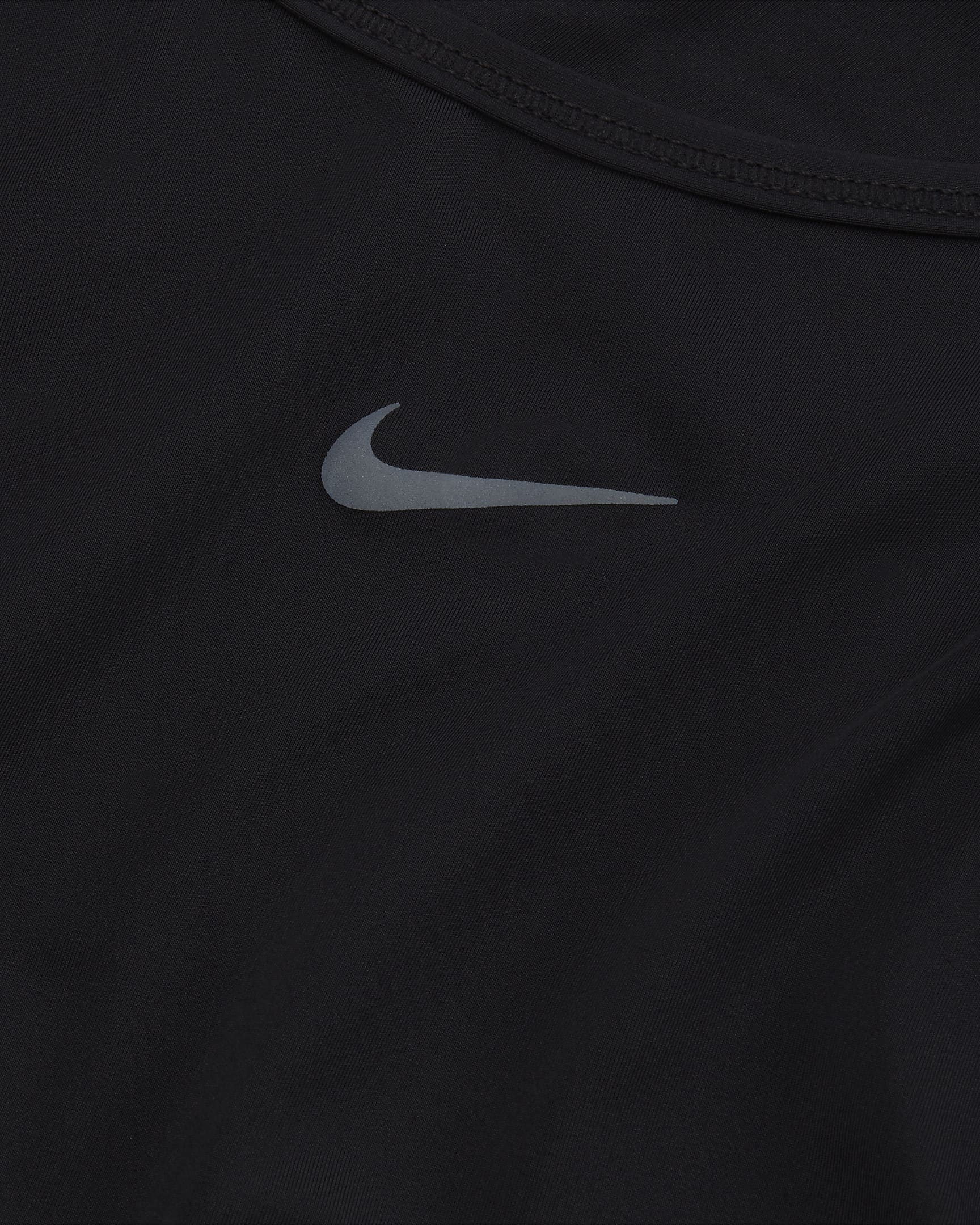 Top de manga curta com detalhe torcido Dri-FIT Nike One Classic para mulher - Preto/Preto