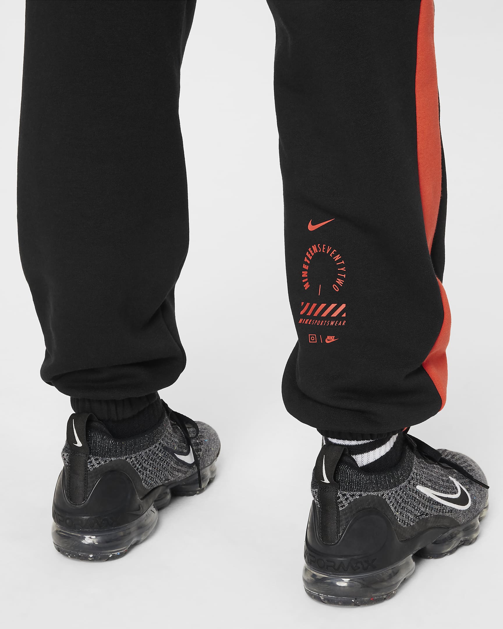 Nike Sportswear Older Kids' (Girls') Oversized Fleece Joggers - Black/Light Crimson/White