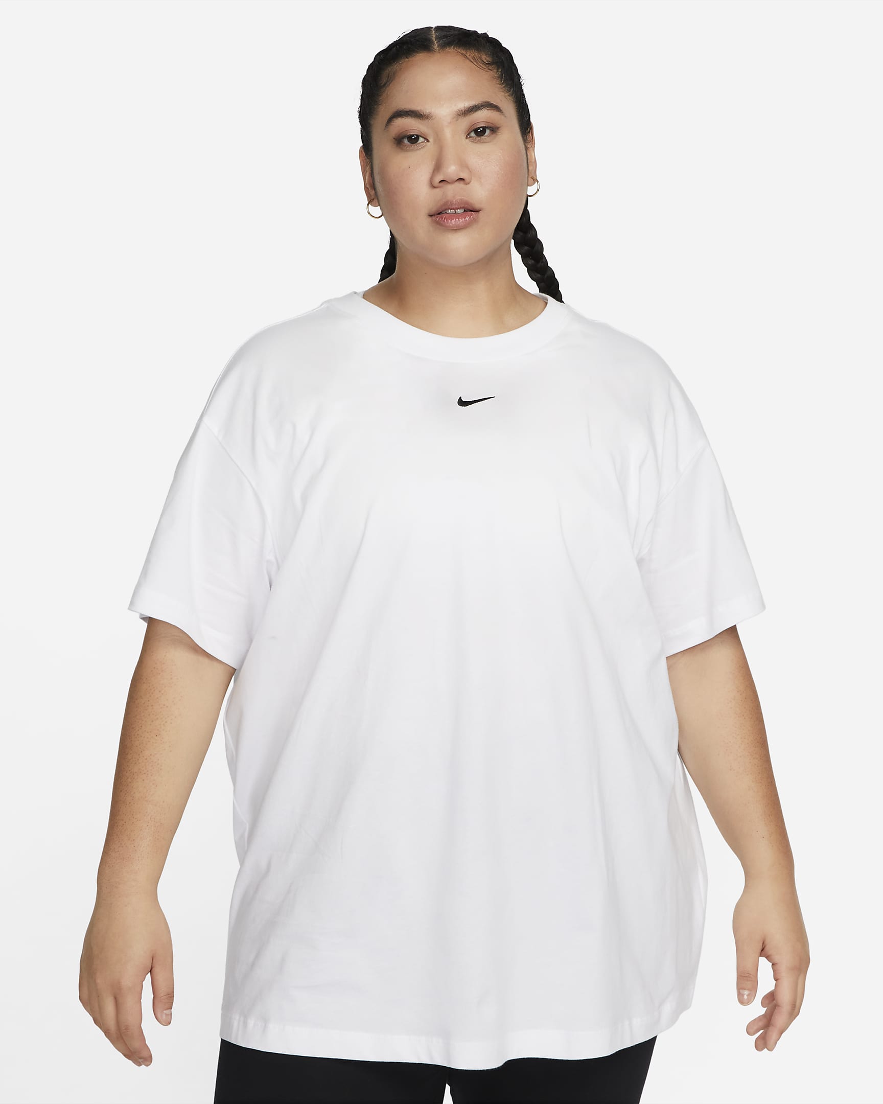 Nike Sportswear Essential Women's T-Shirt (Plus size). Nike UK