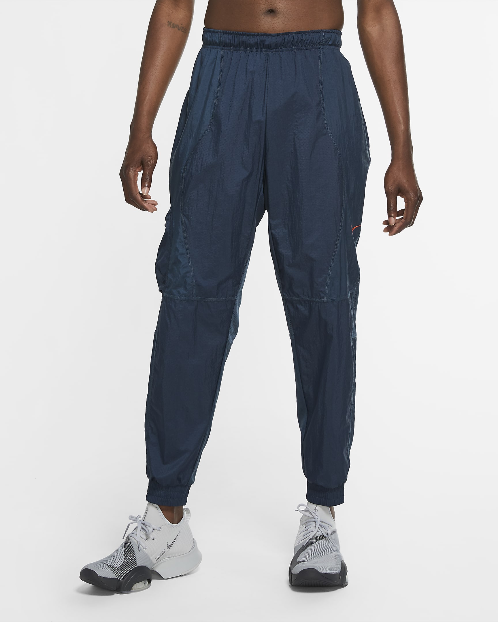 mens nike training pants