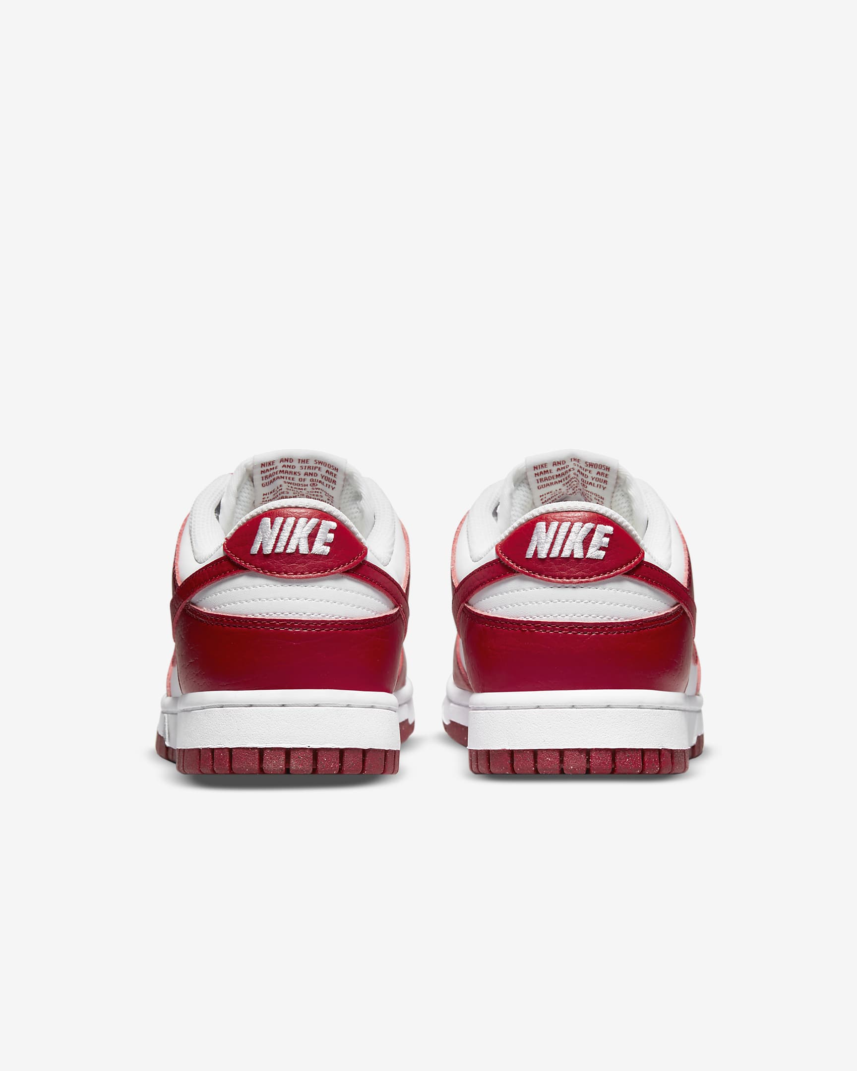 Chaussure Nike Dunk Low Next Nature pour Femme - Blanc/Gym Red