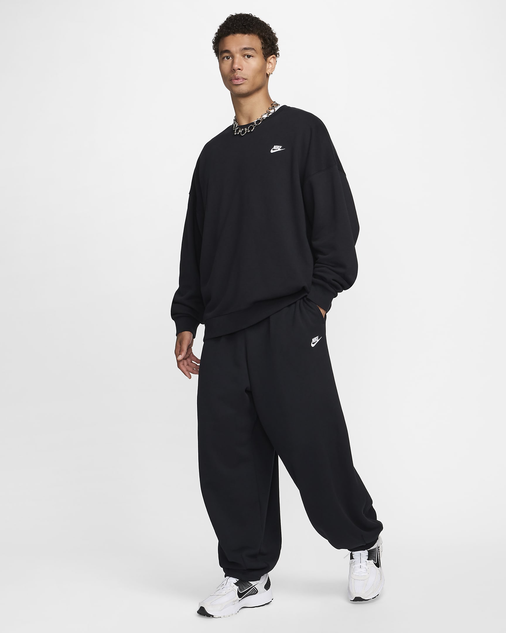 Nike Club Fleece Men's Oversized French Terry Crew - Black/Black/White