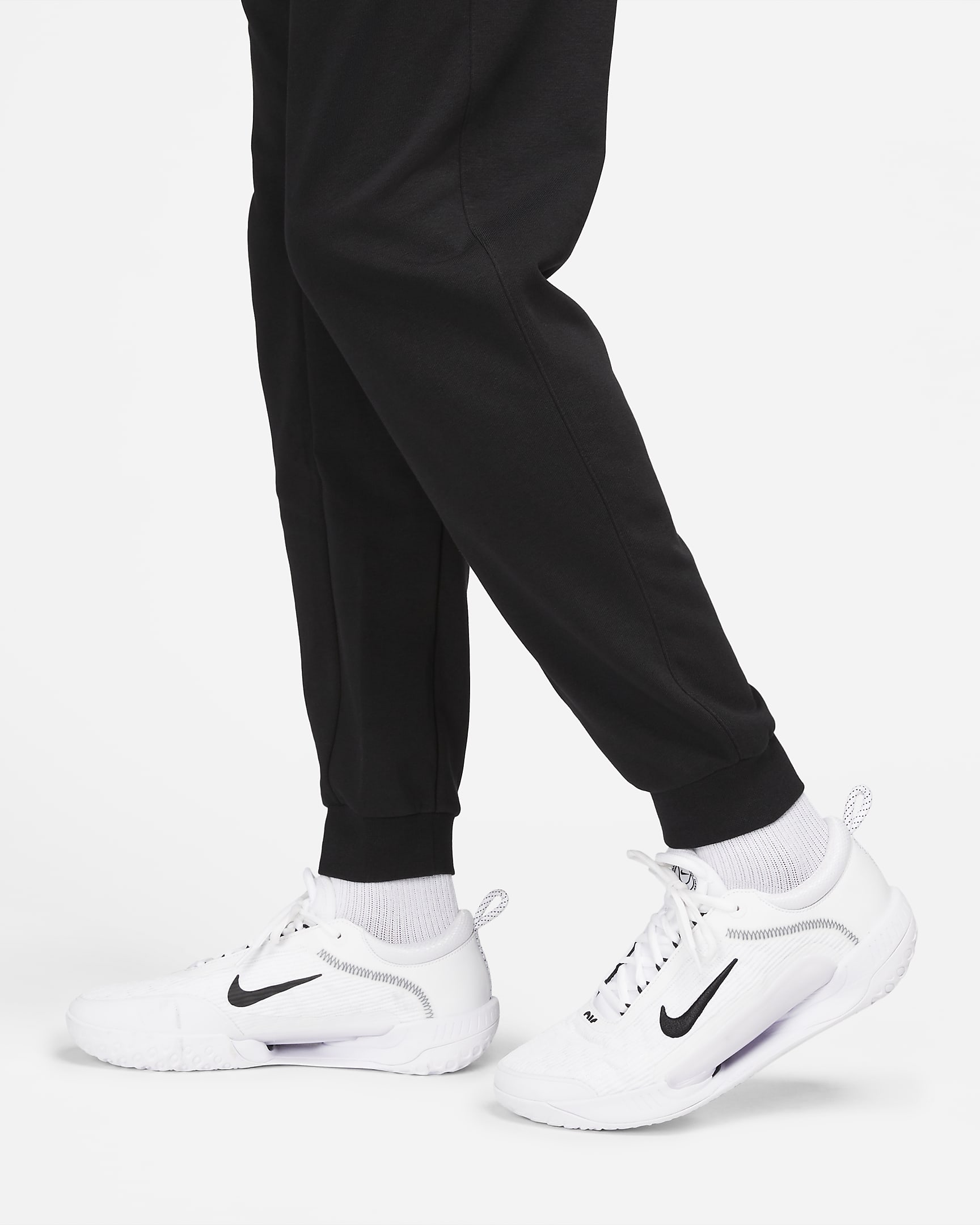 NikeCourt Heritage Men's French Terry Tennis Trousers - Black