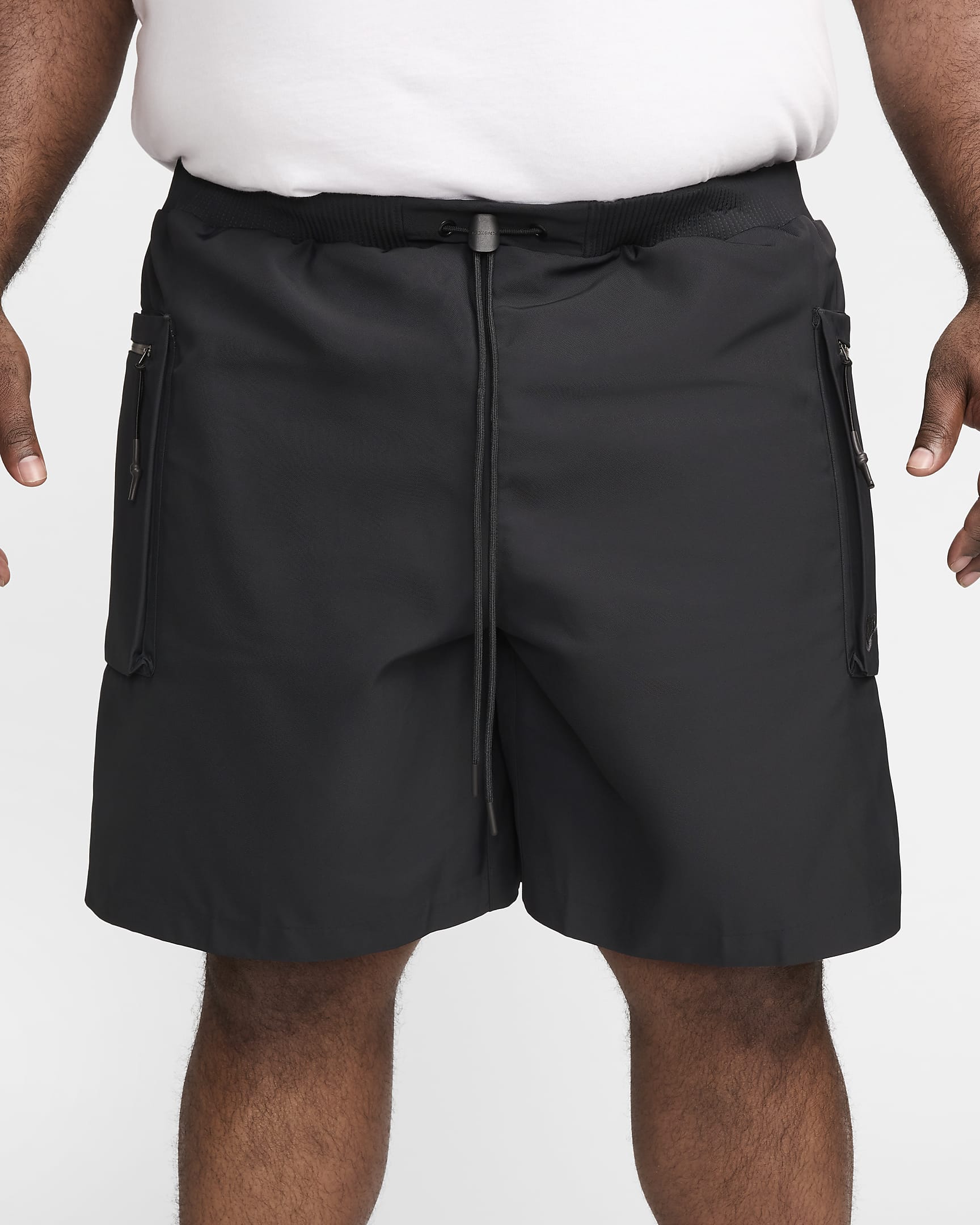 Nike Sportswear Tech Pack Utility-Webshorts für Herren - Schwarz/Schwarz/Schwarz