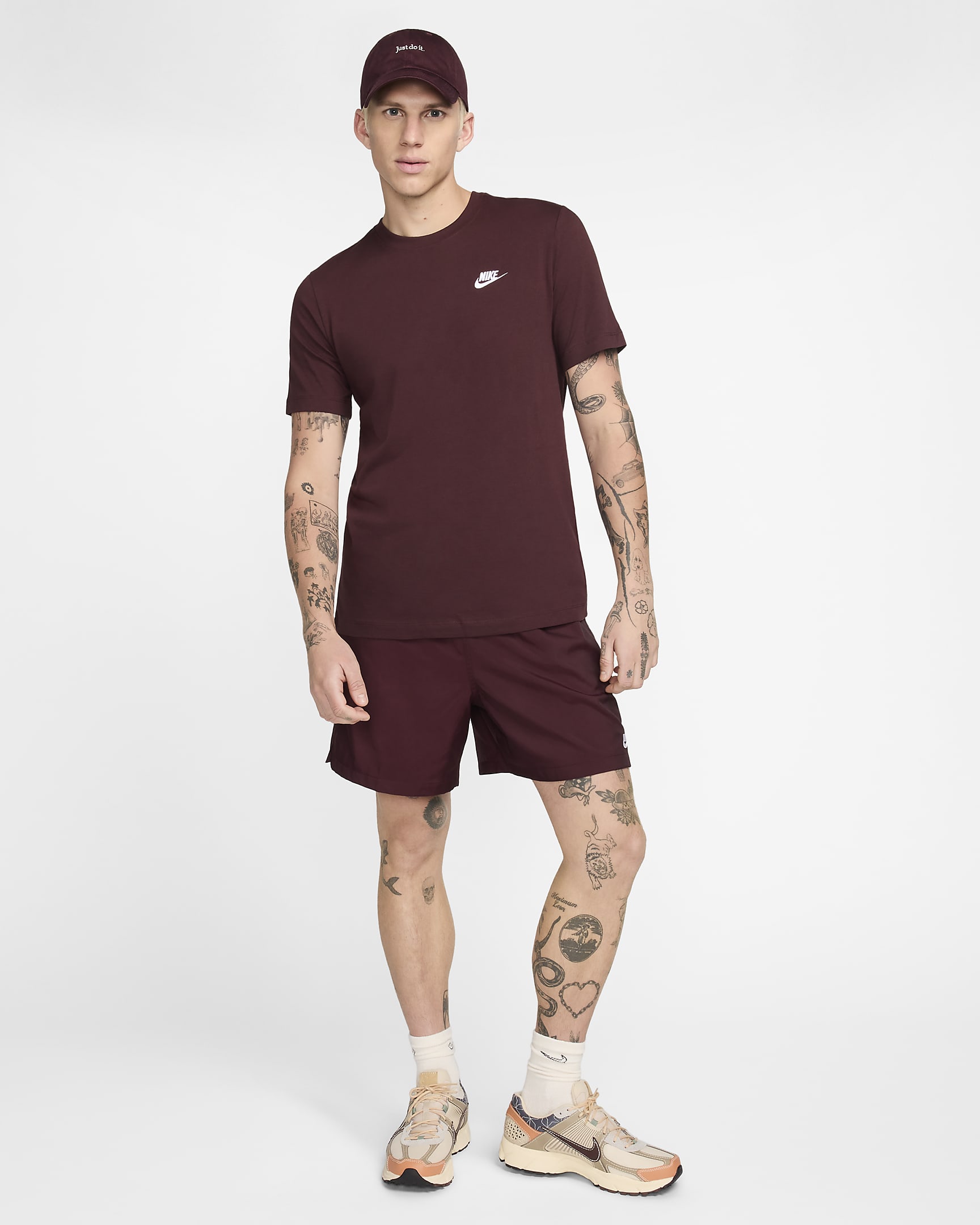 Nike Sportswear Club T-skjorte til herre - Burgundy Crush