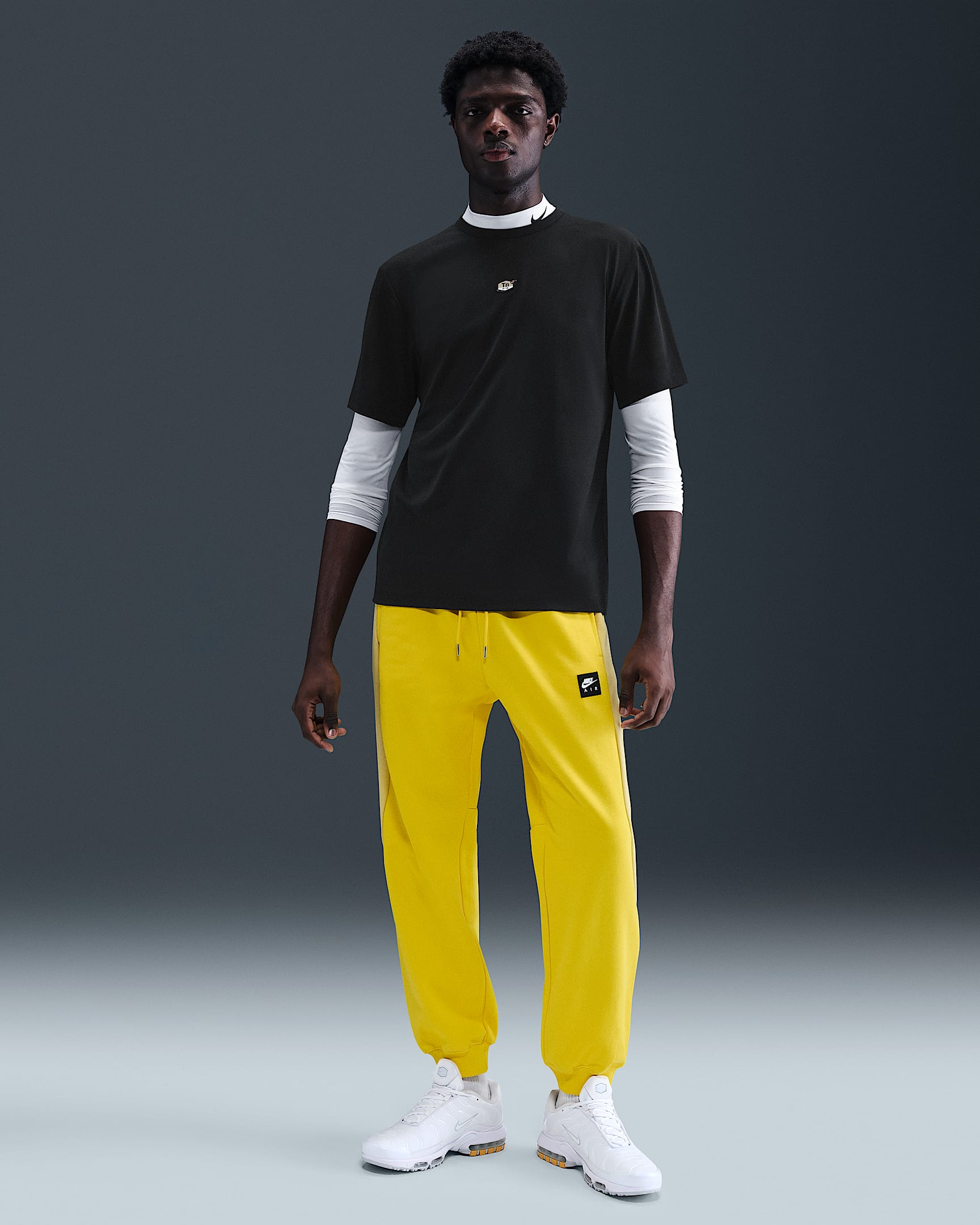 Nike Air Men's Fleece Joggers - Lightning/Saturn Gold/Black