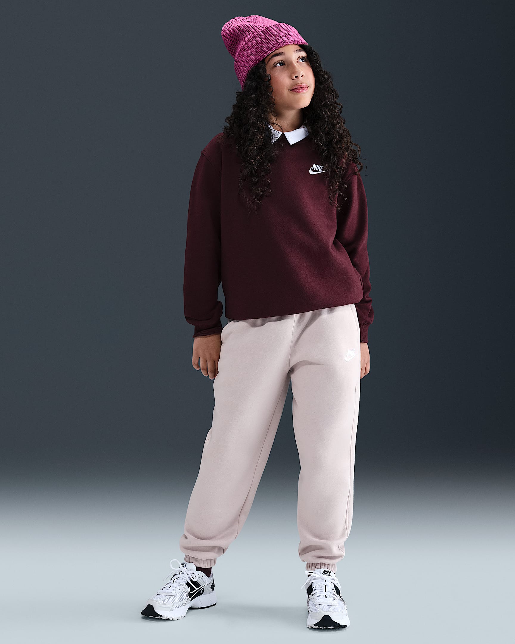 Nike Sportswear Club Fleece Older Kids' Loose Trousers - Platinum Violet/Platinum Violet/White