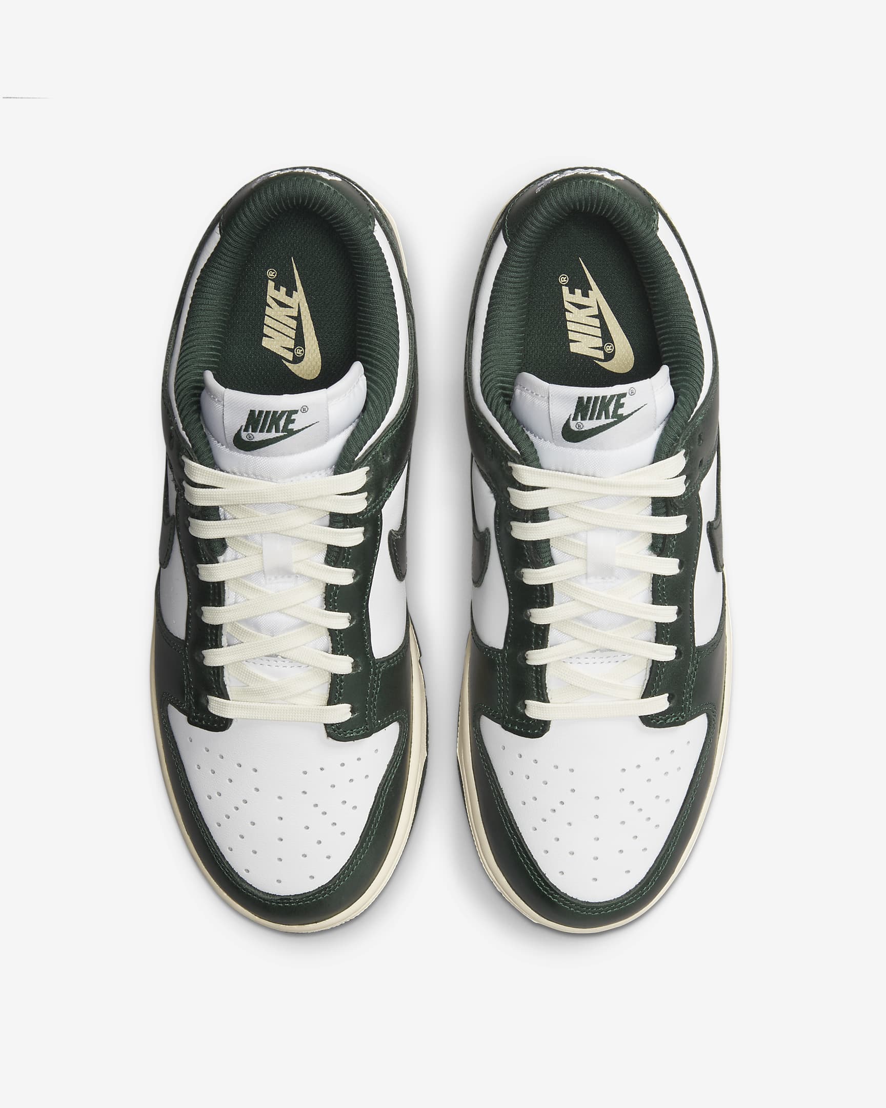 Buty damskie Nike Dunk Low - Biel/Coconut Milk/Pro Green