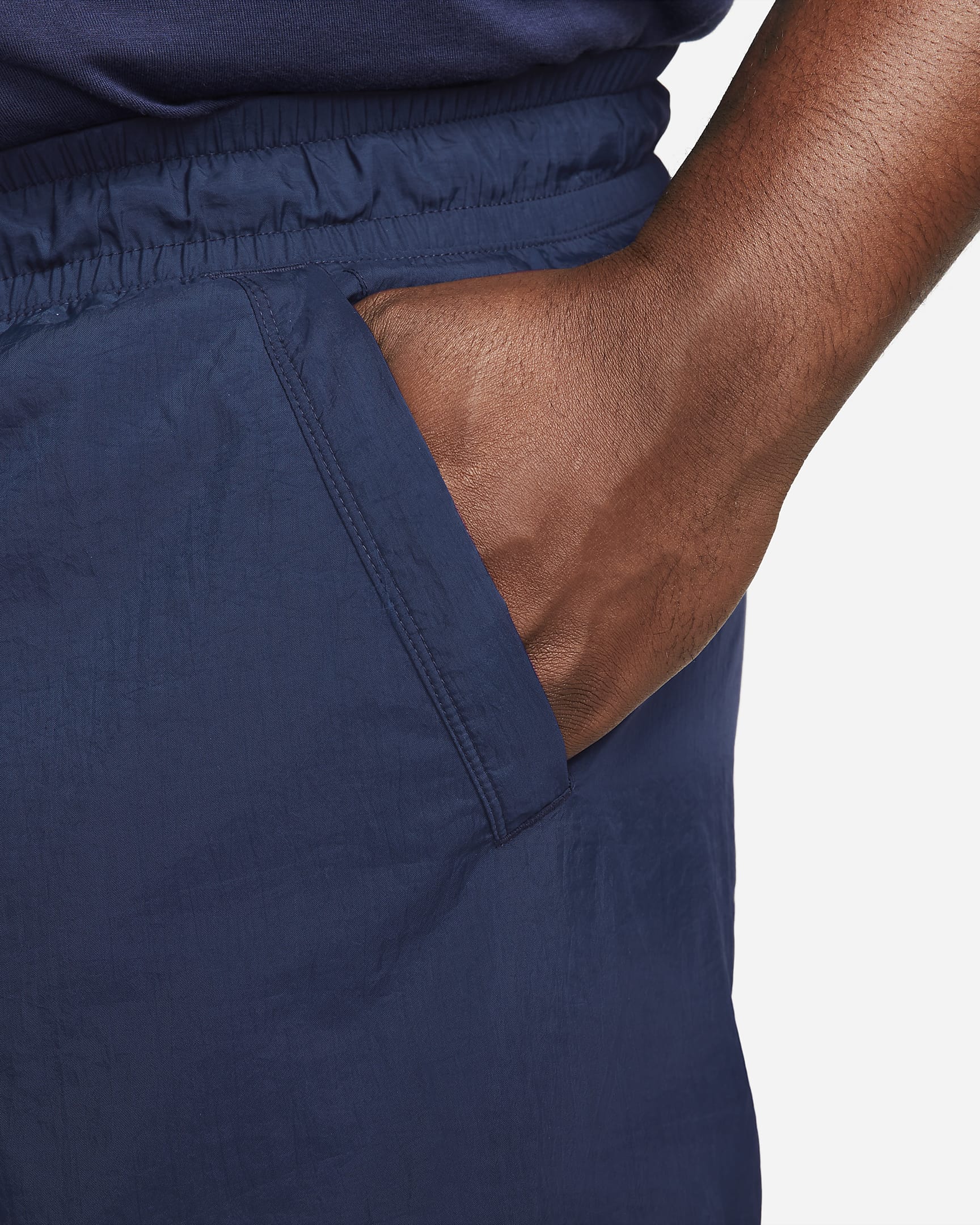 Nike Sportswear Alumni Men's Woven Flow Shorts. Nike DK