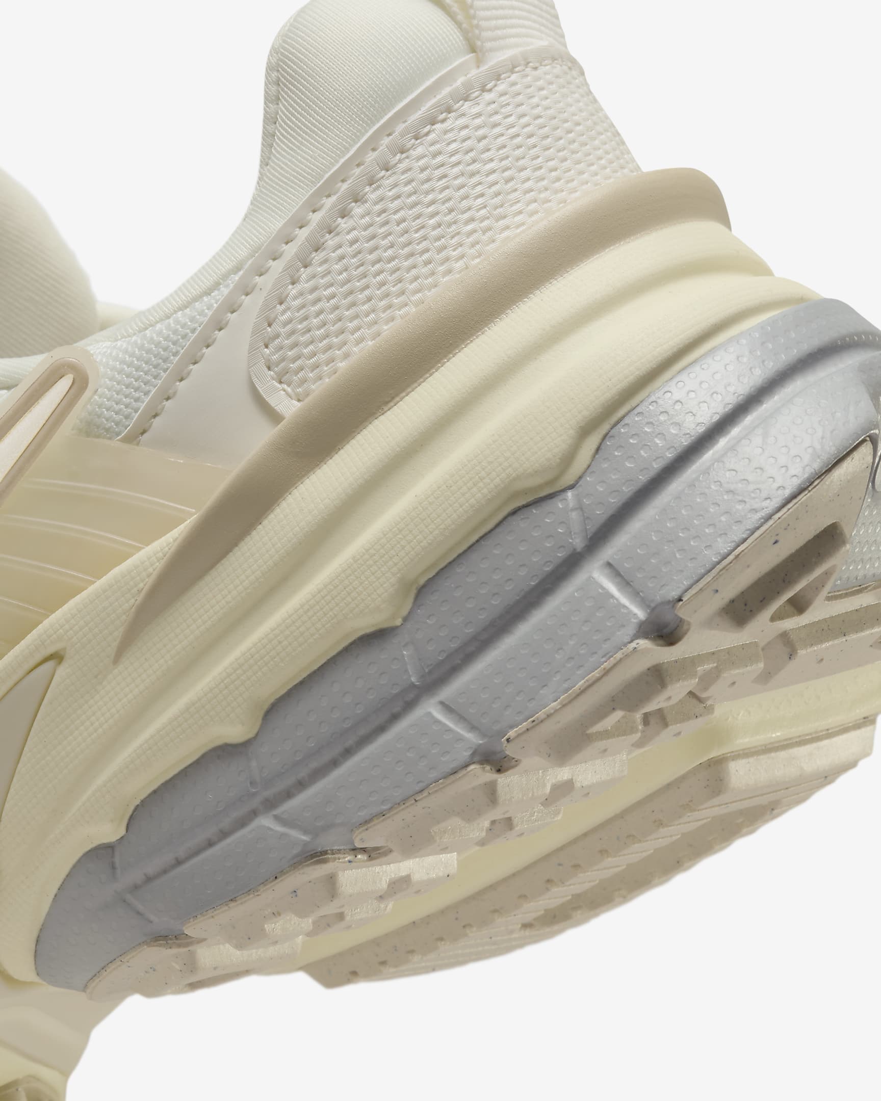 Nike V2K Run Shoes - Pale Ivory/Coconut Milk/Sand Drift/Pale Ivory