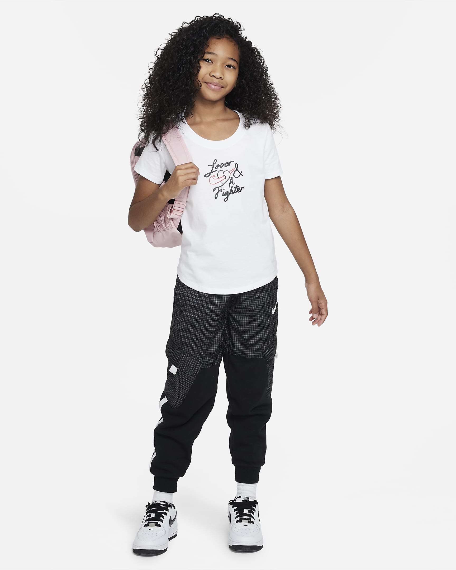 Nike Sportswear Older Kids' (Girls') Scoop-Neck T-Shirt. Nike VN