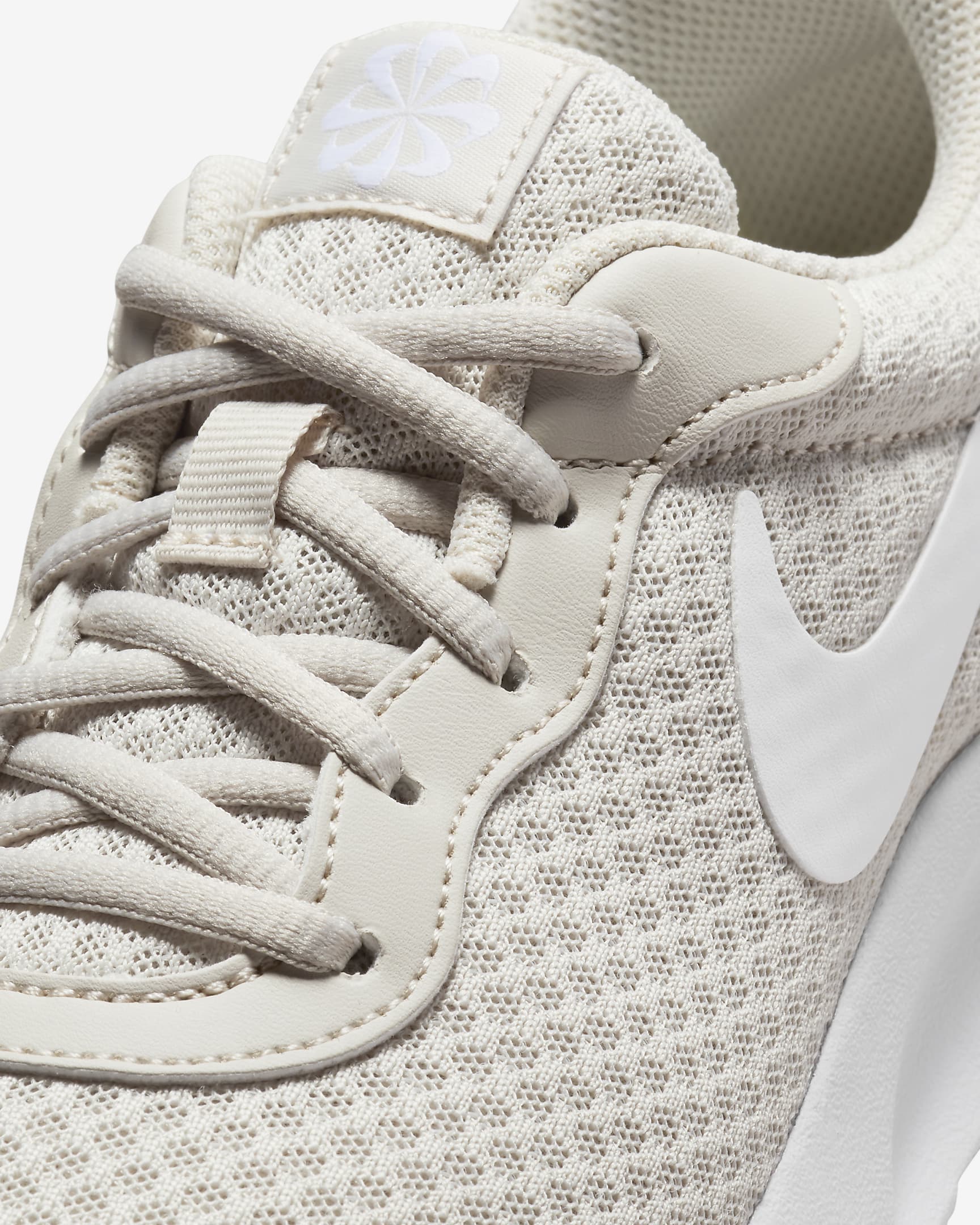 nike tanjun