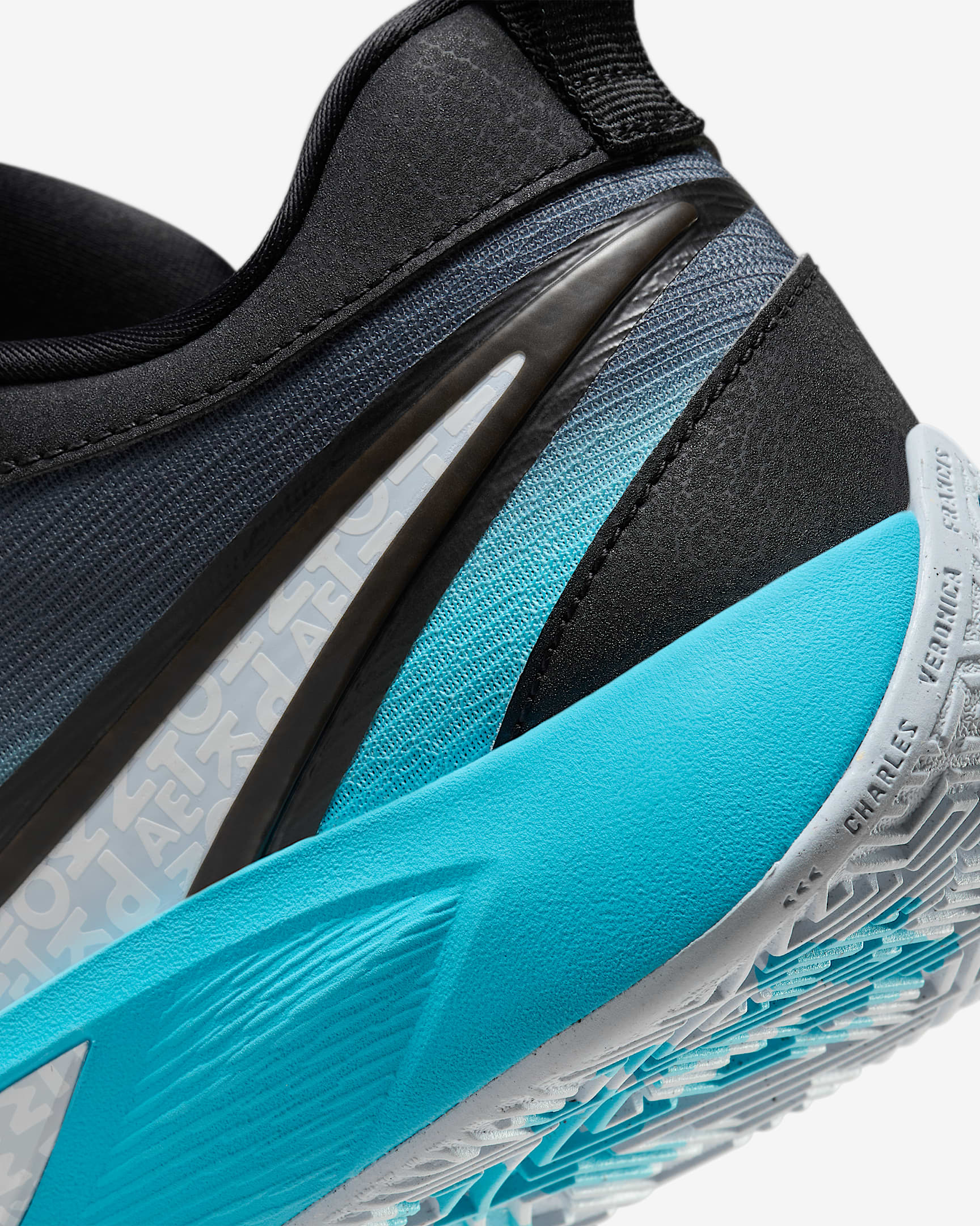 giannis freak 3 shoes