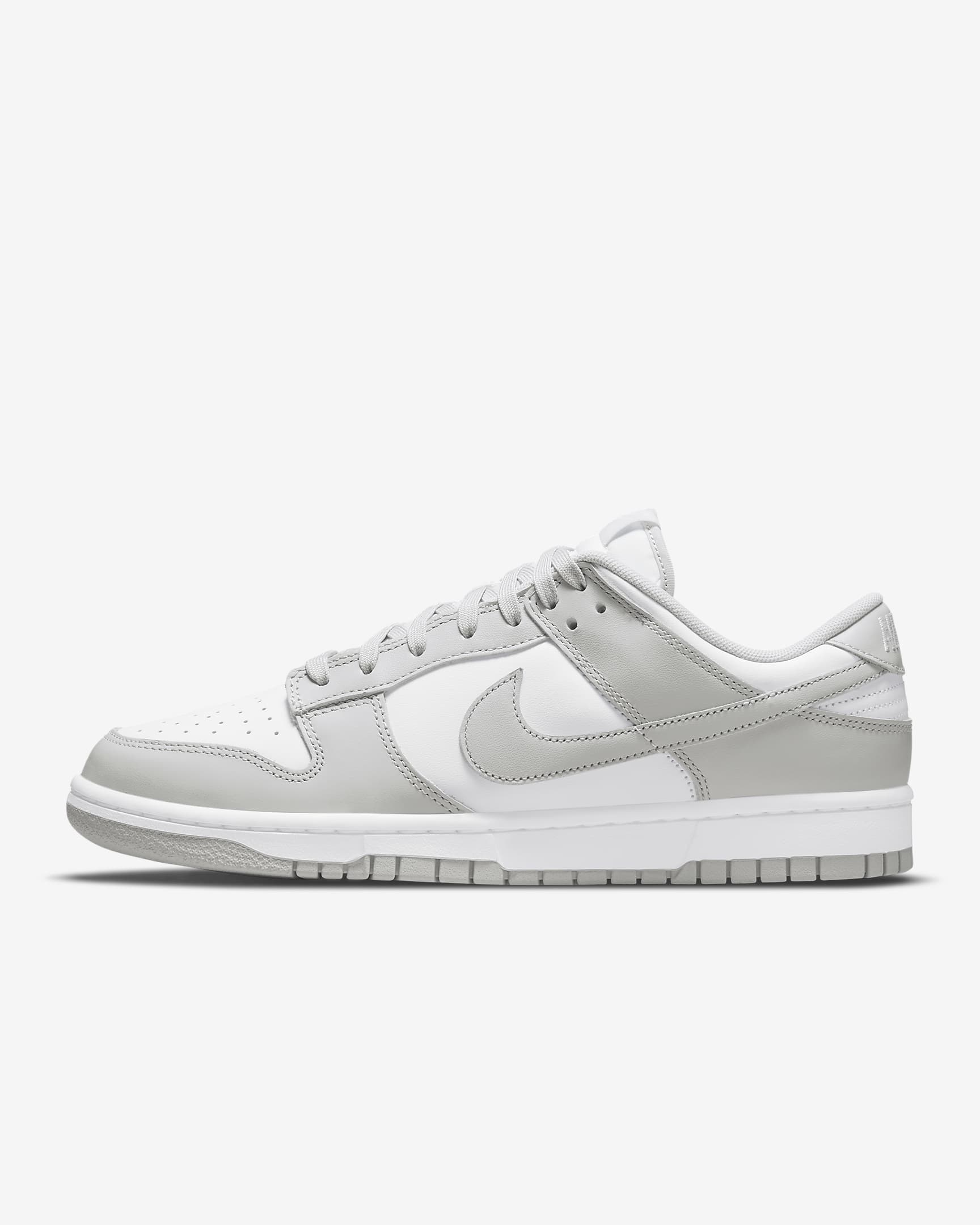 Nike Dunk Low Retro Men's Shoe - White/Grey Fog