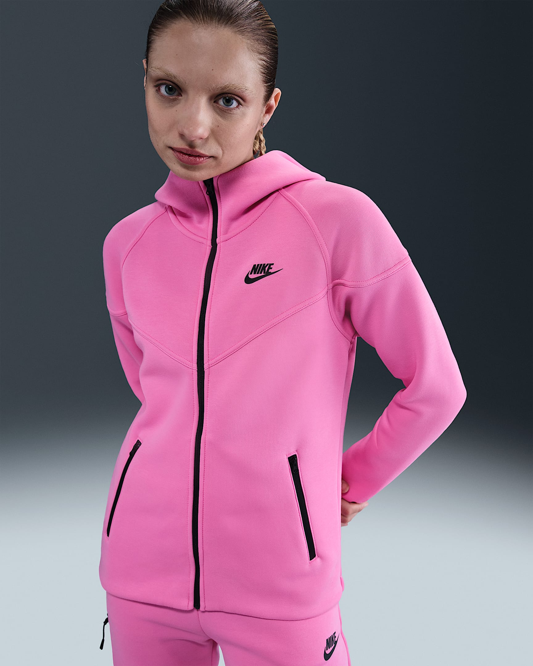 Nike Sportswear Tech Fleece Windrunner Women's Full-Zip Hoodie - Playful Pink/Black