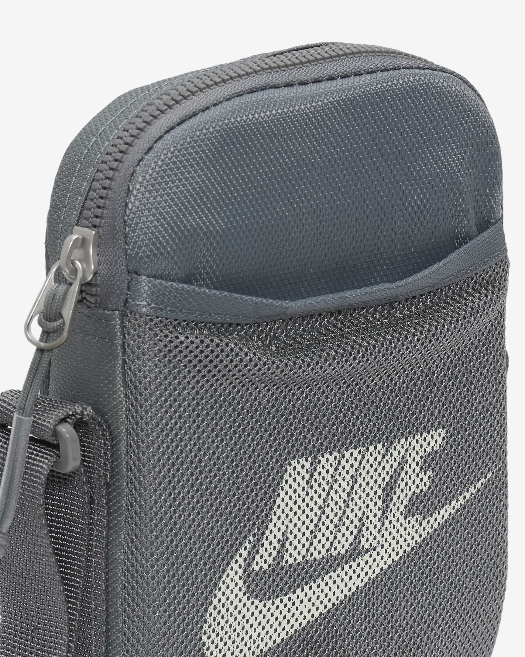 Nike Heritage Cross-Body Bag (Small, 1L) - Smoke Grey/Smoke Grey/Summit White