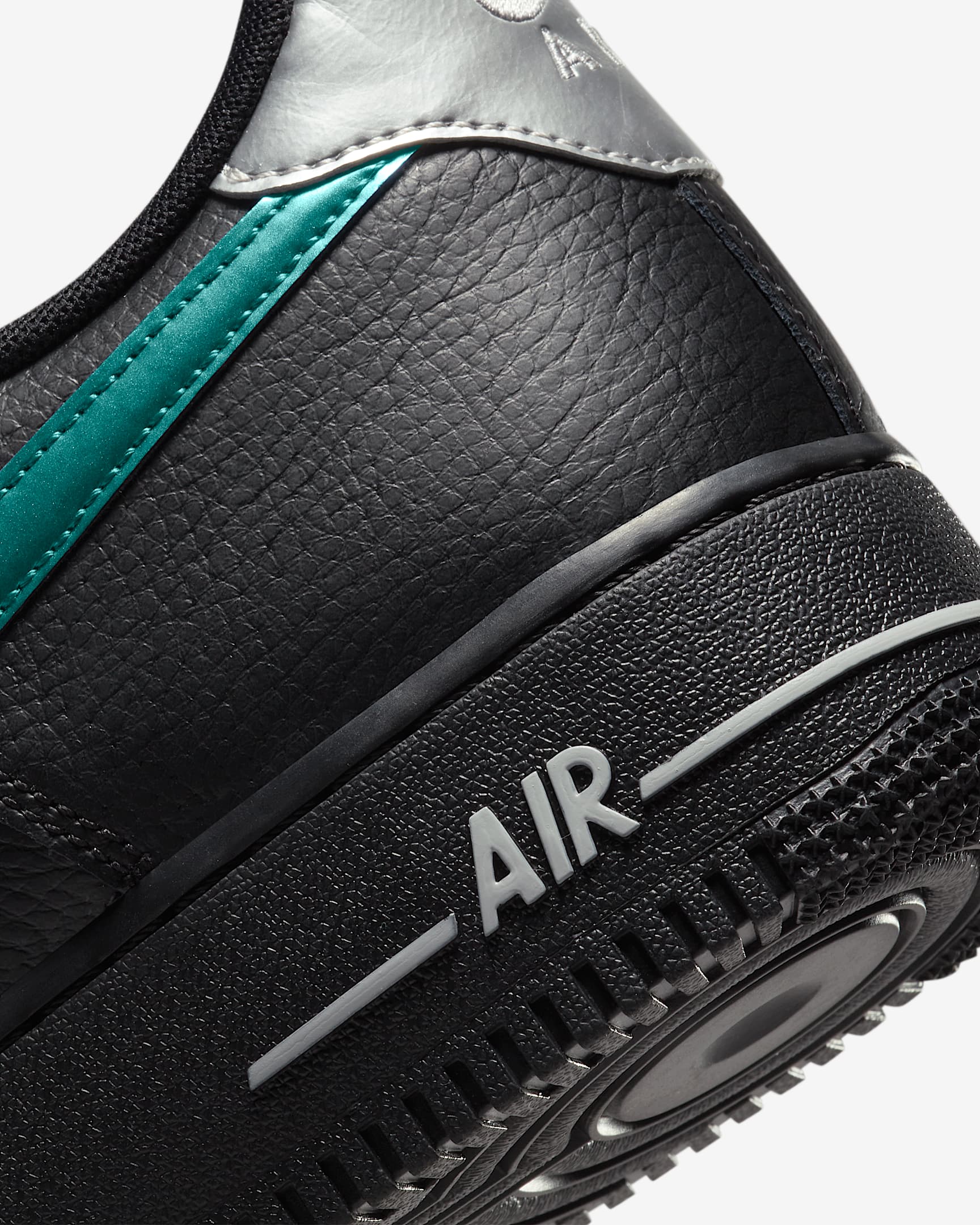 junior air force 1 black