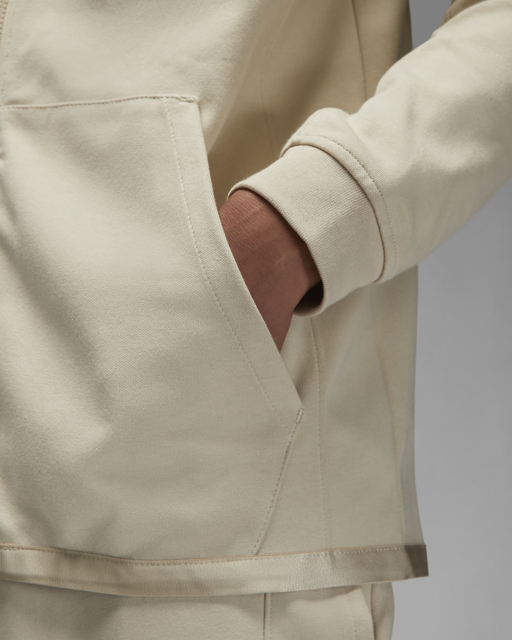 Jordan Essentials Men's WarmUp Jacket. Nike CA