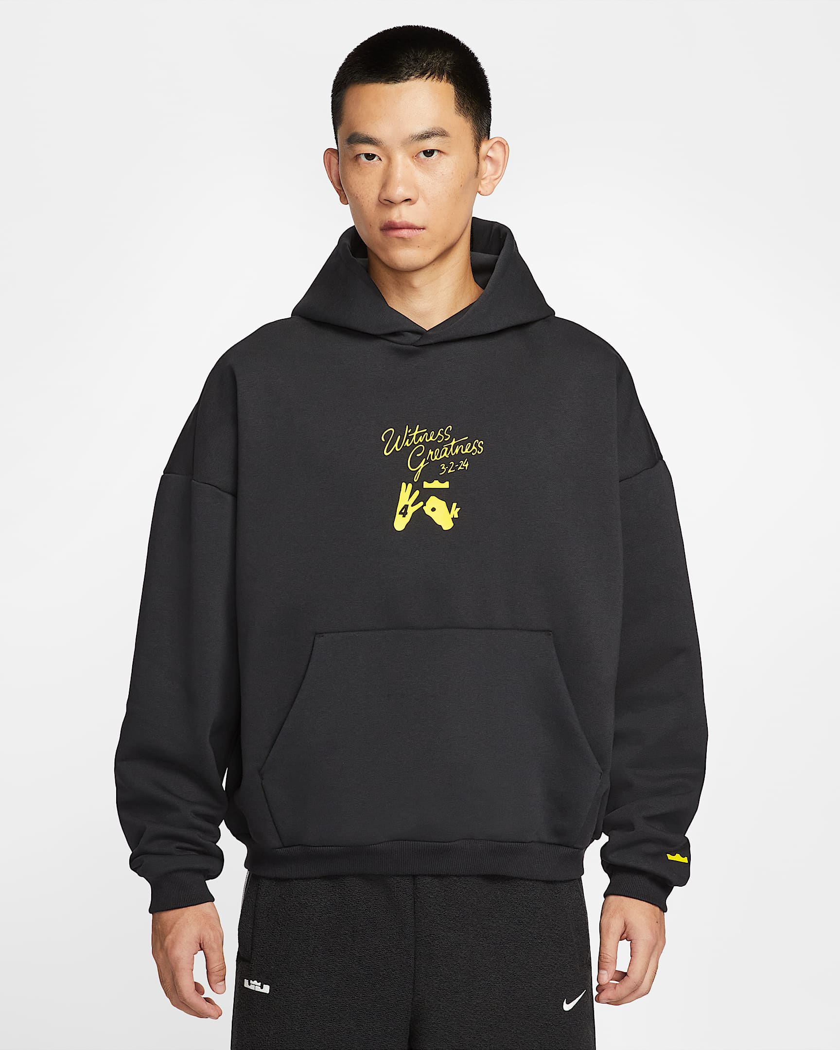 LeBron Standard Issue 'Uncharted' Men's Therma-FIT Basketball Hoodie - Black