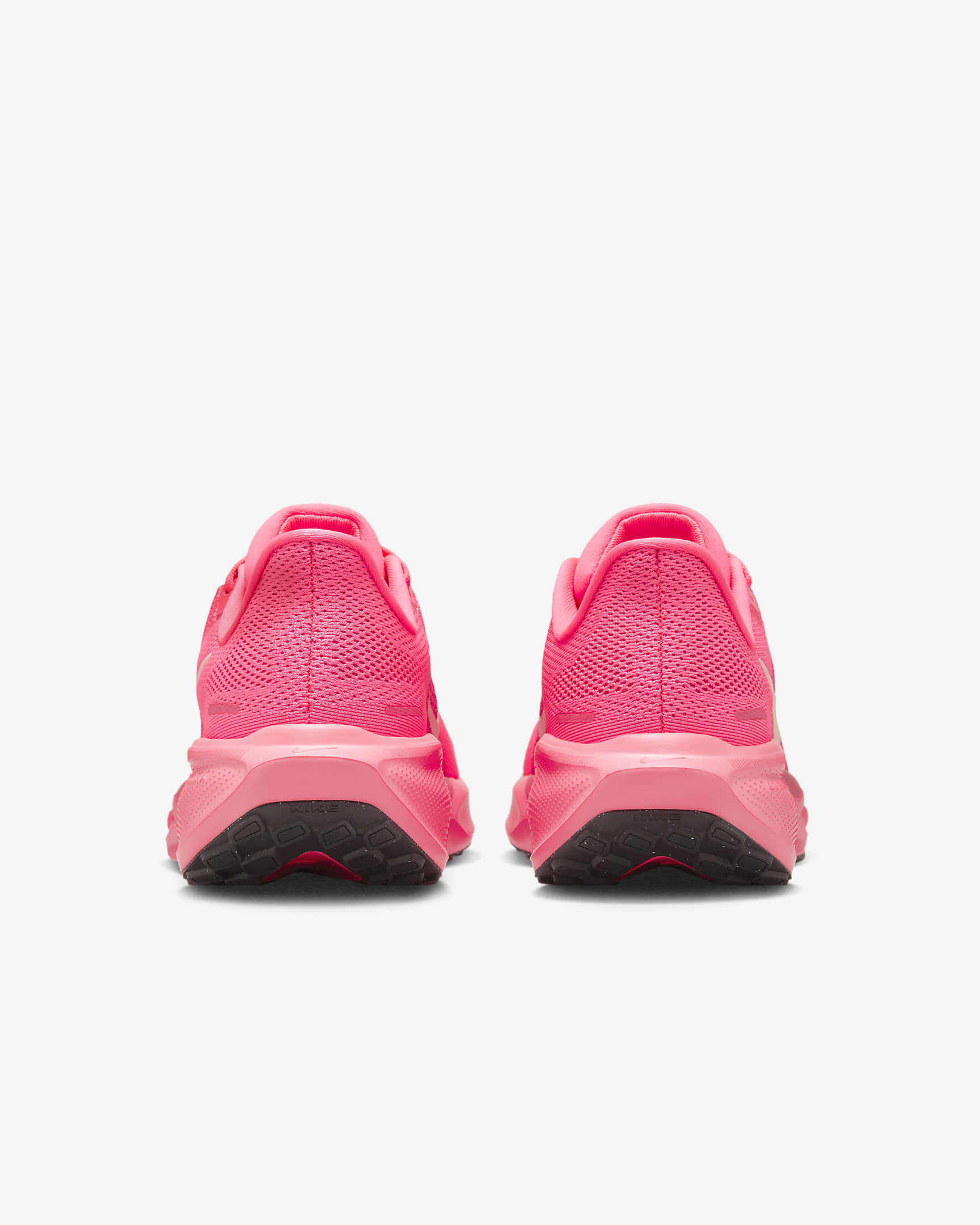 Tenis de correr en pavimento para mujer Nike Pegasus 41 - Ponche cálido/Rosa margarita/Negro/Tinte carmesí