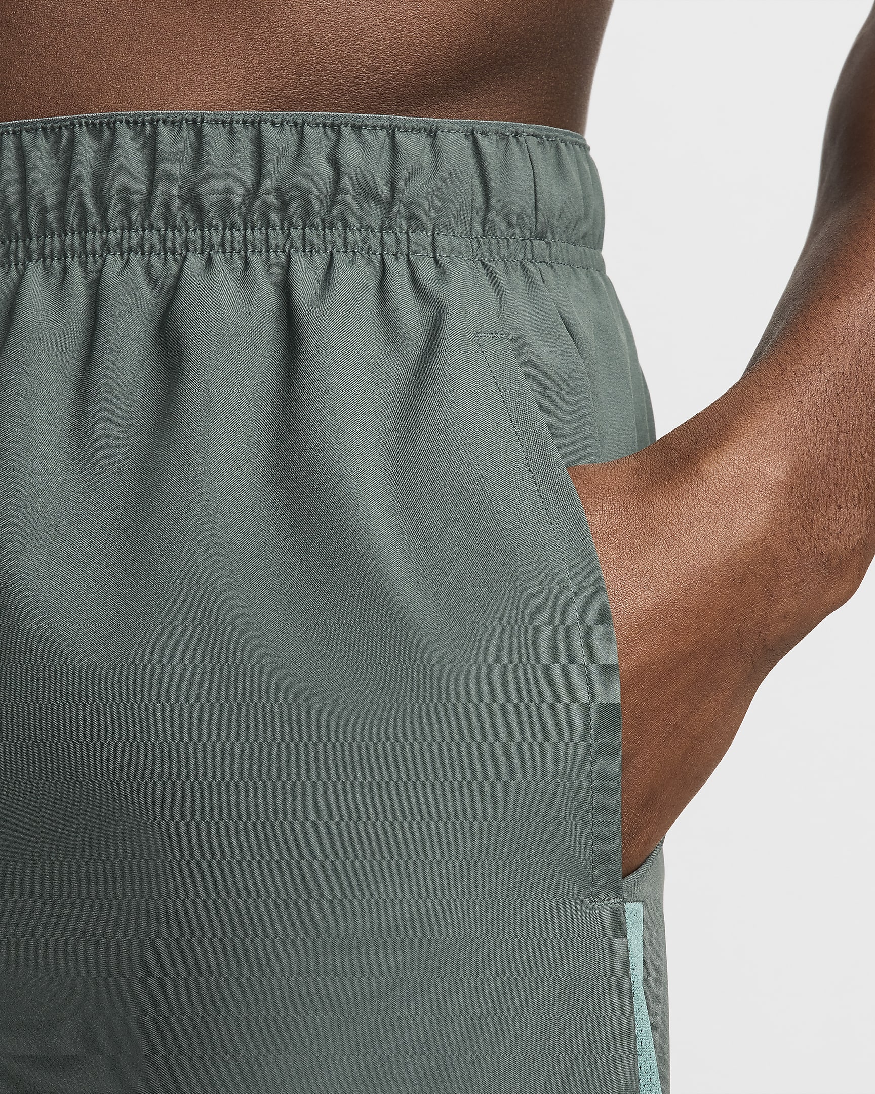 Nike Challenger Men's Dri-FIT 23cm (approx.) Unlined Versatile Shorts - Vintage Green/Bicoastal/Black