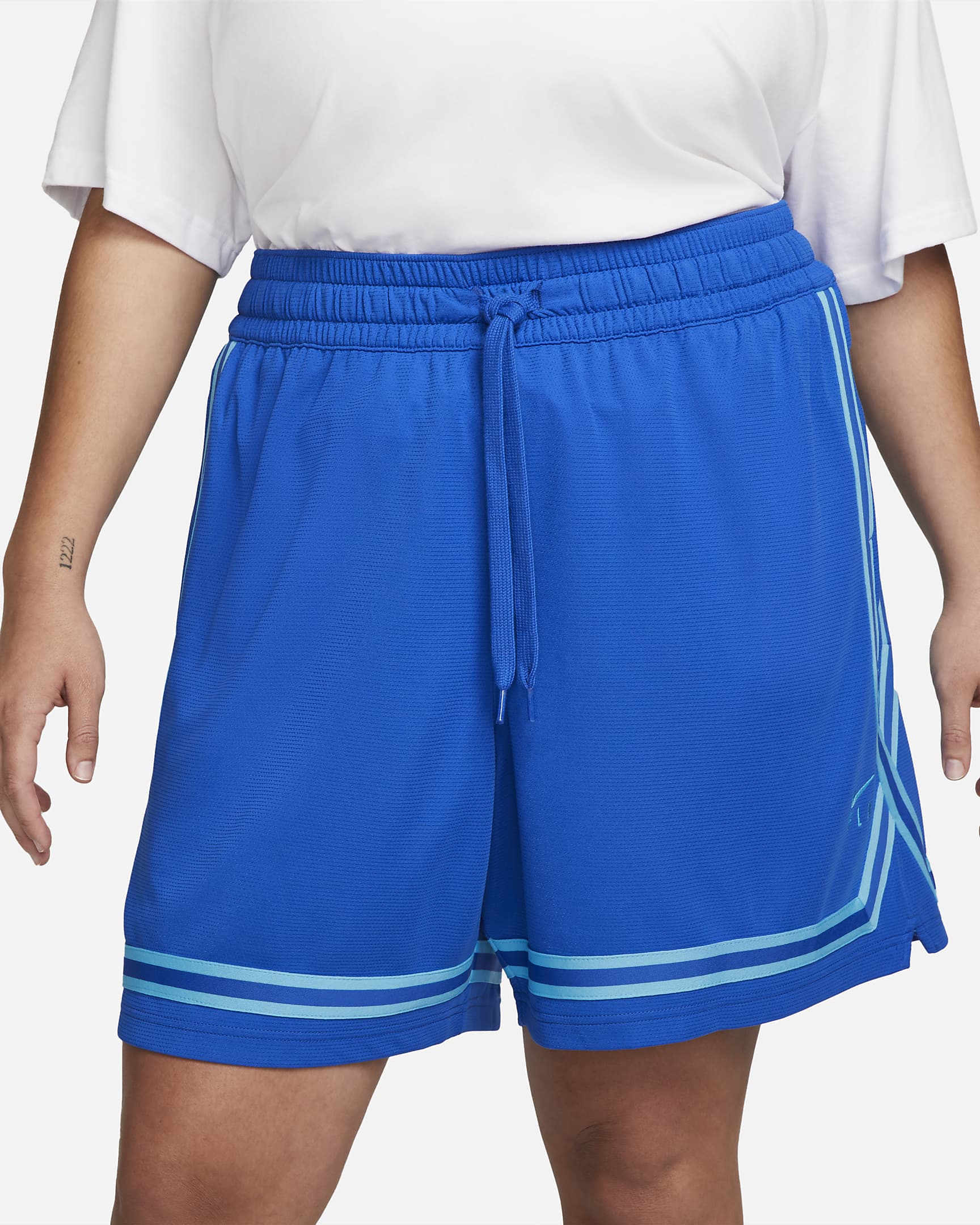 Nike Swoosh Fly Women's Crossover Shorts (Plus Size).