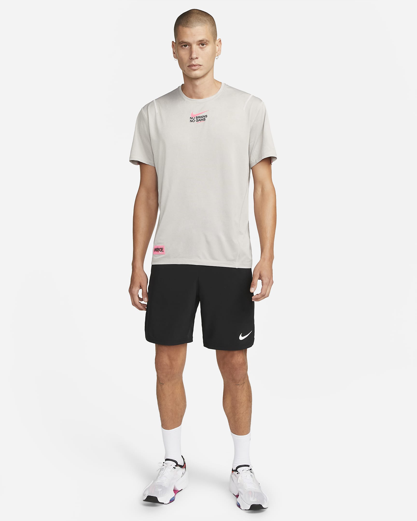 Nike Dri-FIT D.Y.E. Men's Short-Sleeve Fitness Top. Nike JP