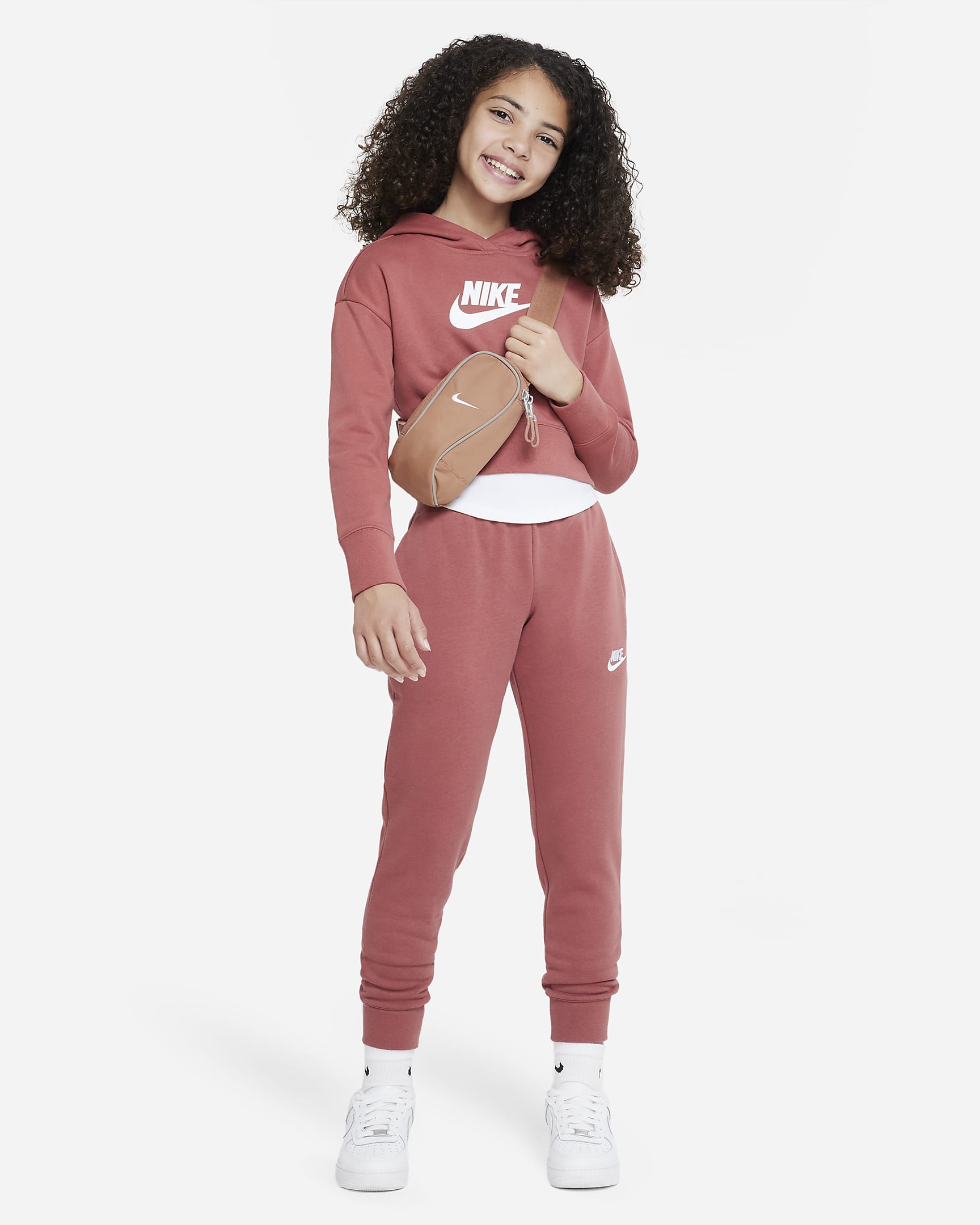 Nike Sportswear Club Big Kids' (Girls') French Terry Cropped Hoodie ...