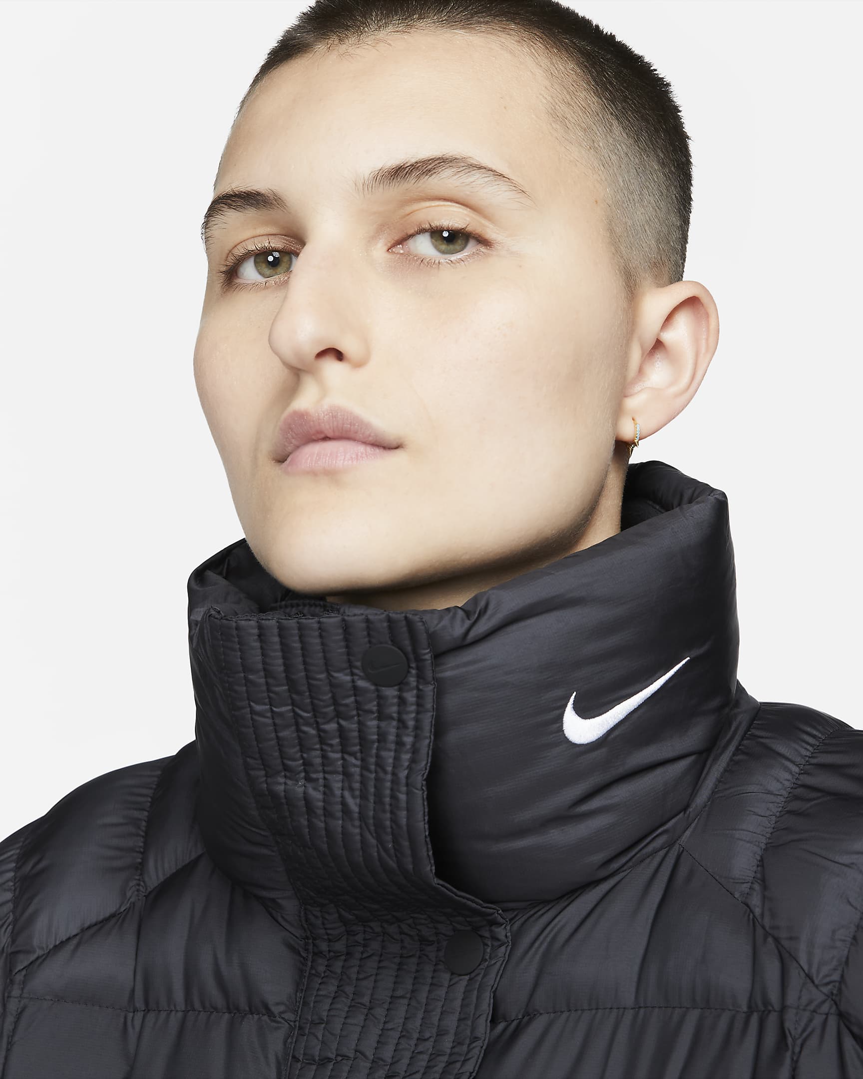 Nike Sportswear Swoosh Puffer PrimaLoft® Therma-FIT oversized damesparka - Zwart/Wit