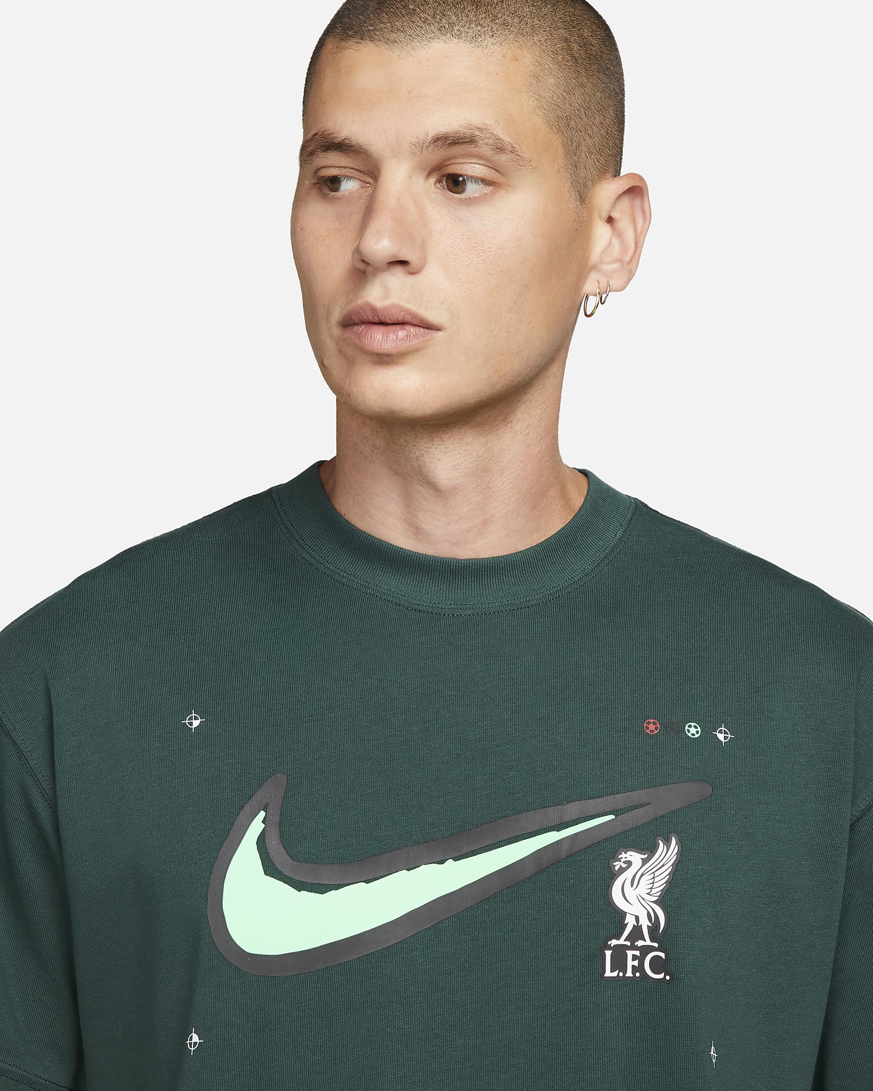 Liverpool F.C. Max90 Men's Nike Football TShirt. Nike UK