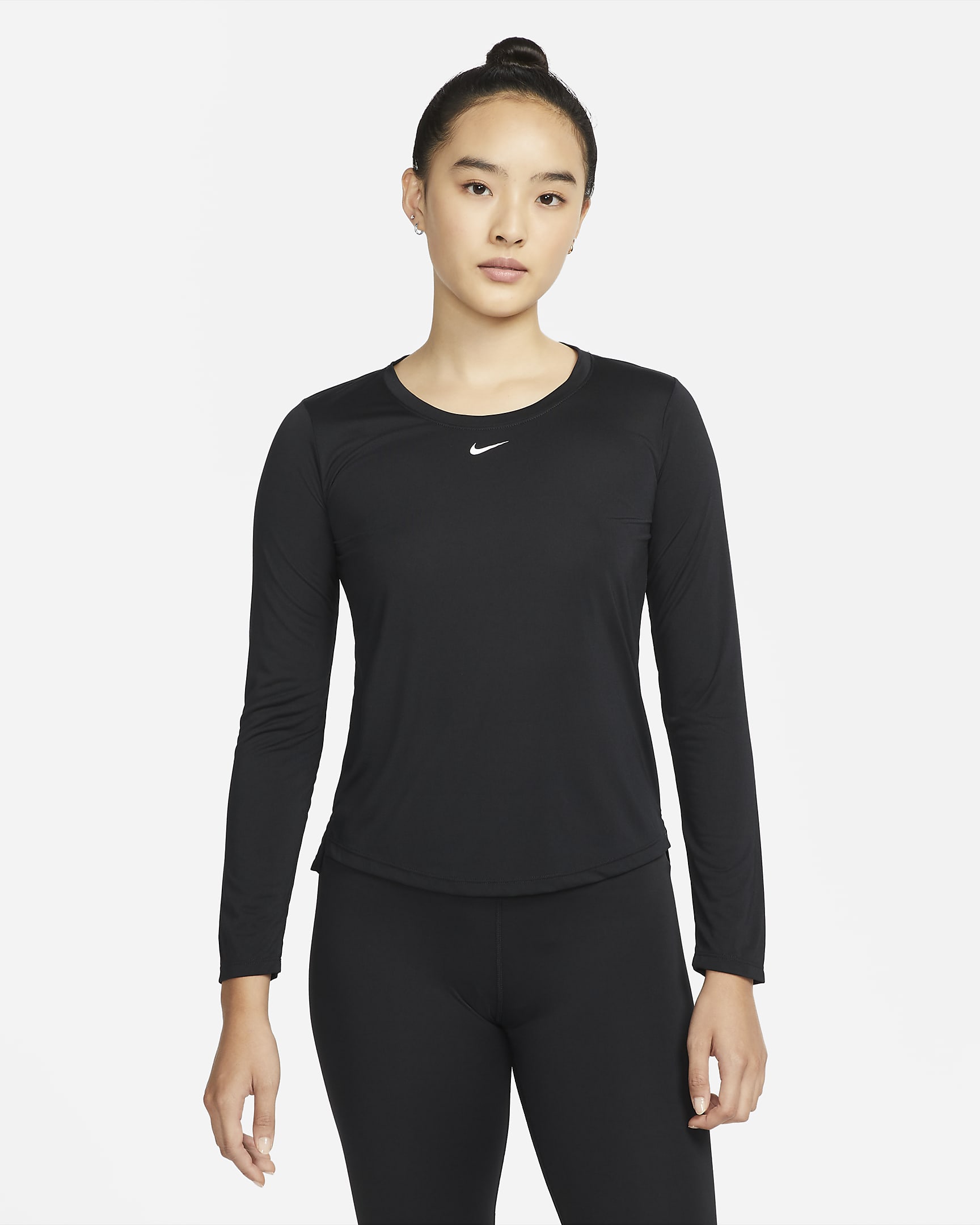 Nike Dri-FIT One Women's Standard Fit Long-Sleeve Top - Black/White