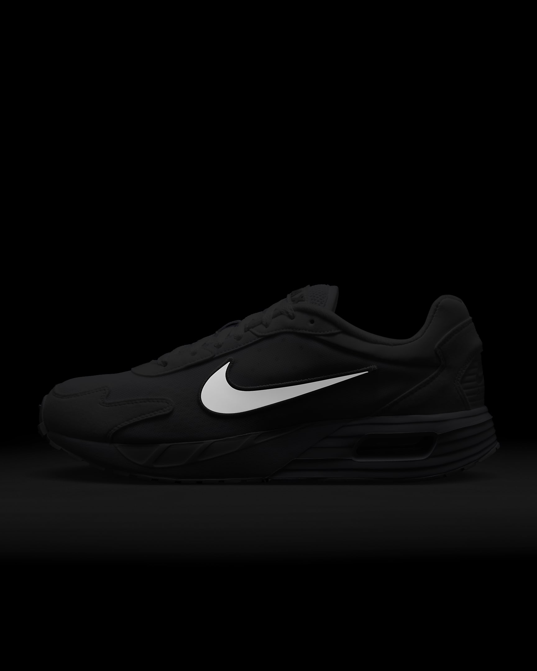Nike Air Max Solo Men's Shoes. Nike SK