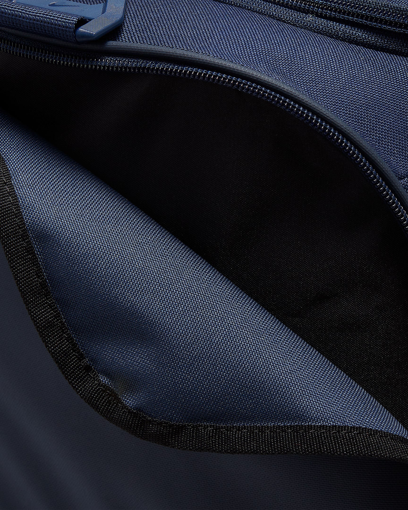 Nike Academy Team Football Hardcase Duffel Bag (Large, 59L). Nike UK