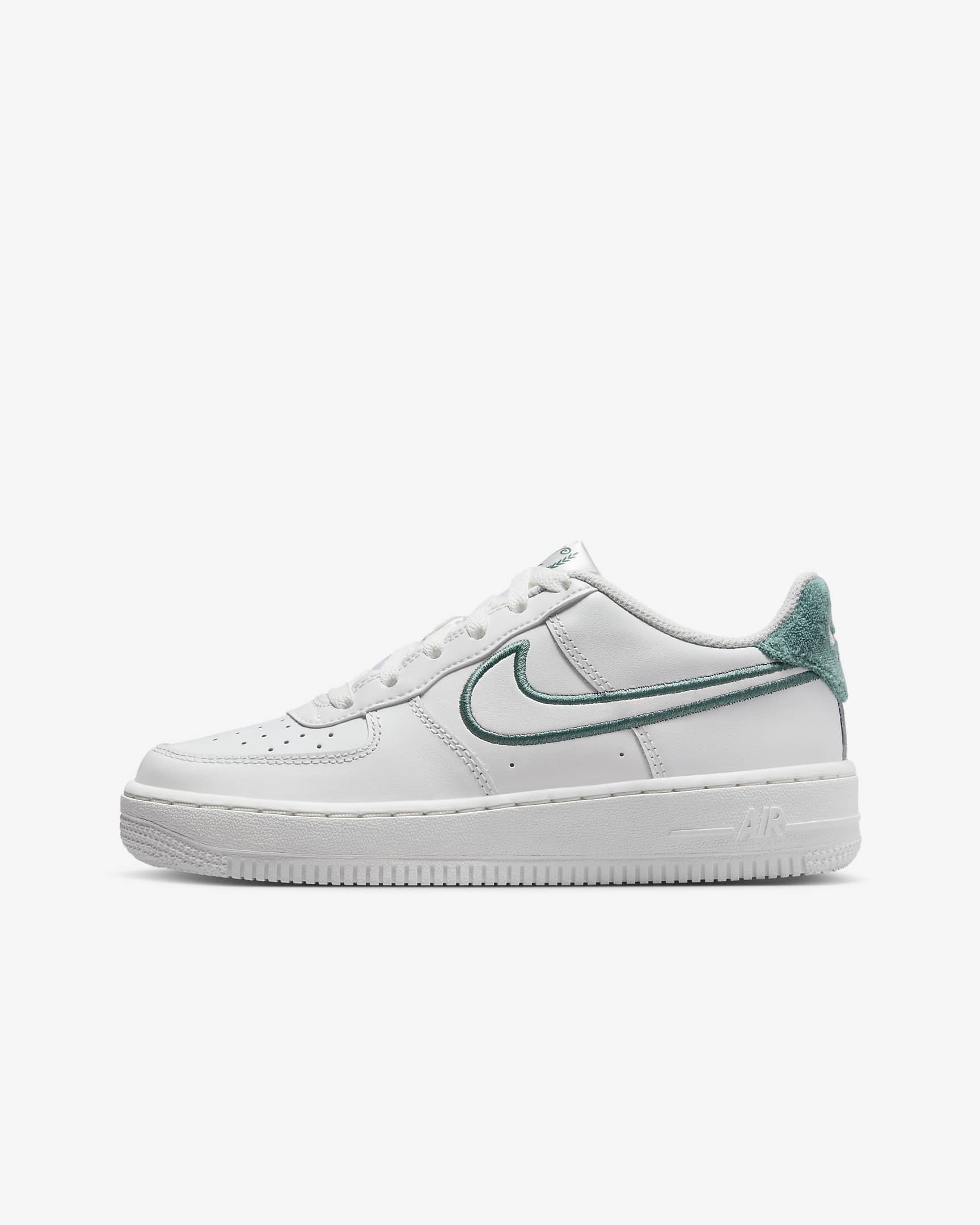 Nike Air Force 1 LV8 3 Older Kids' Shoes. Nike AU