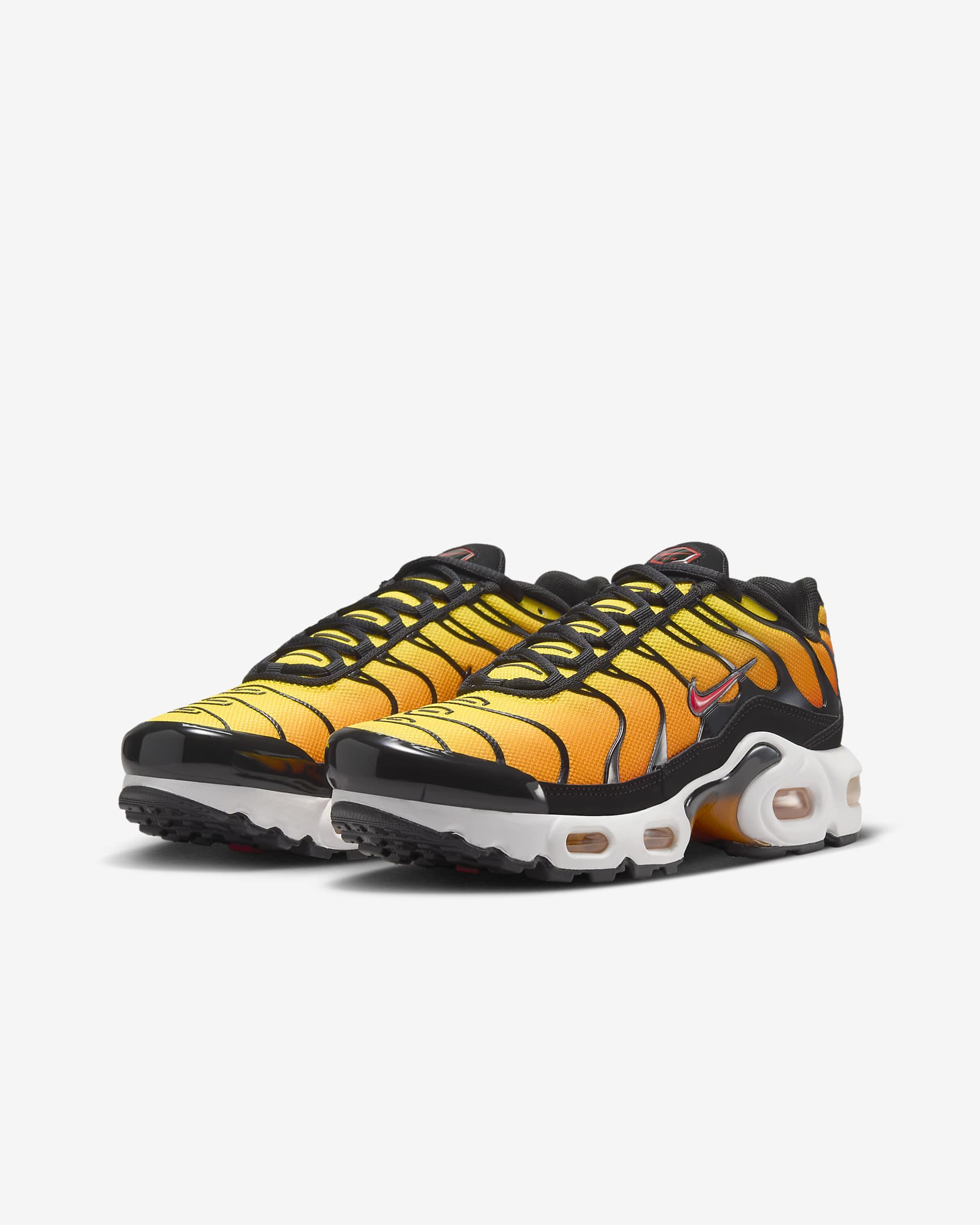 Nike Air Max Plus Older Kids' Shoes - Black/Bright Ceramic/Resin/Pimento