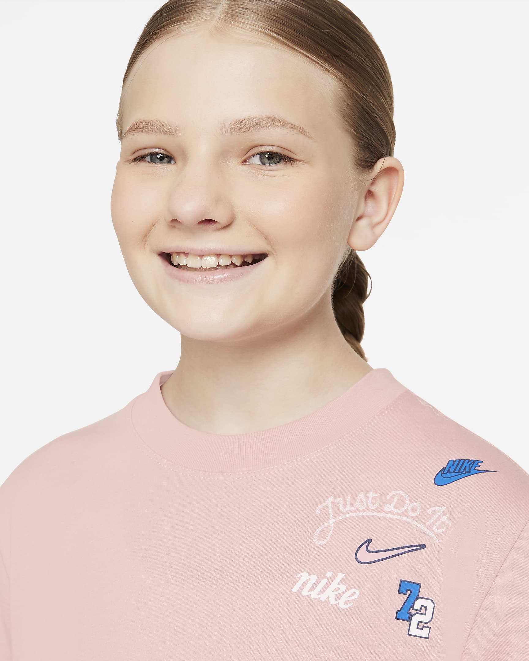 Nike Sportswear Big Kids' (Girls') TShirt.