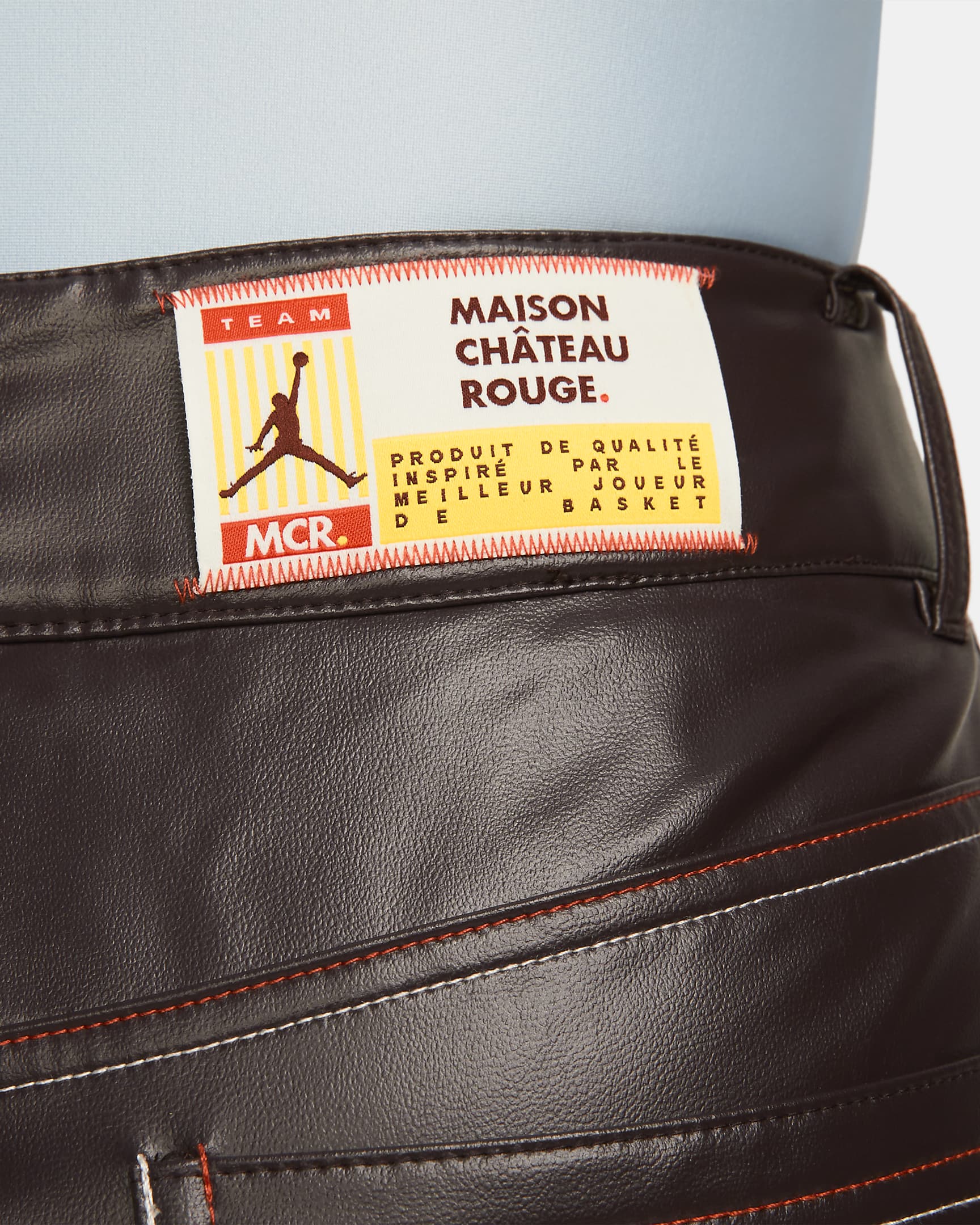 maison château rouge jordan 1 womens