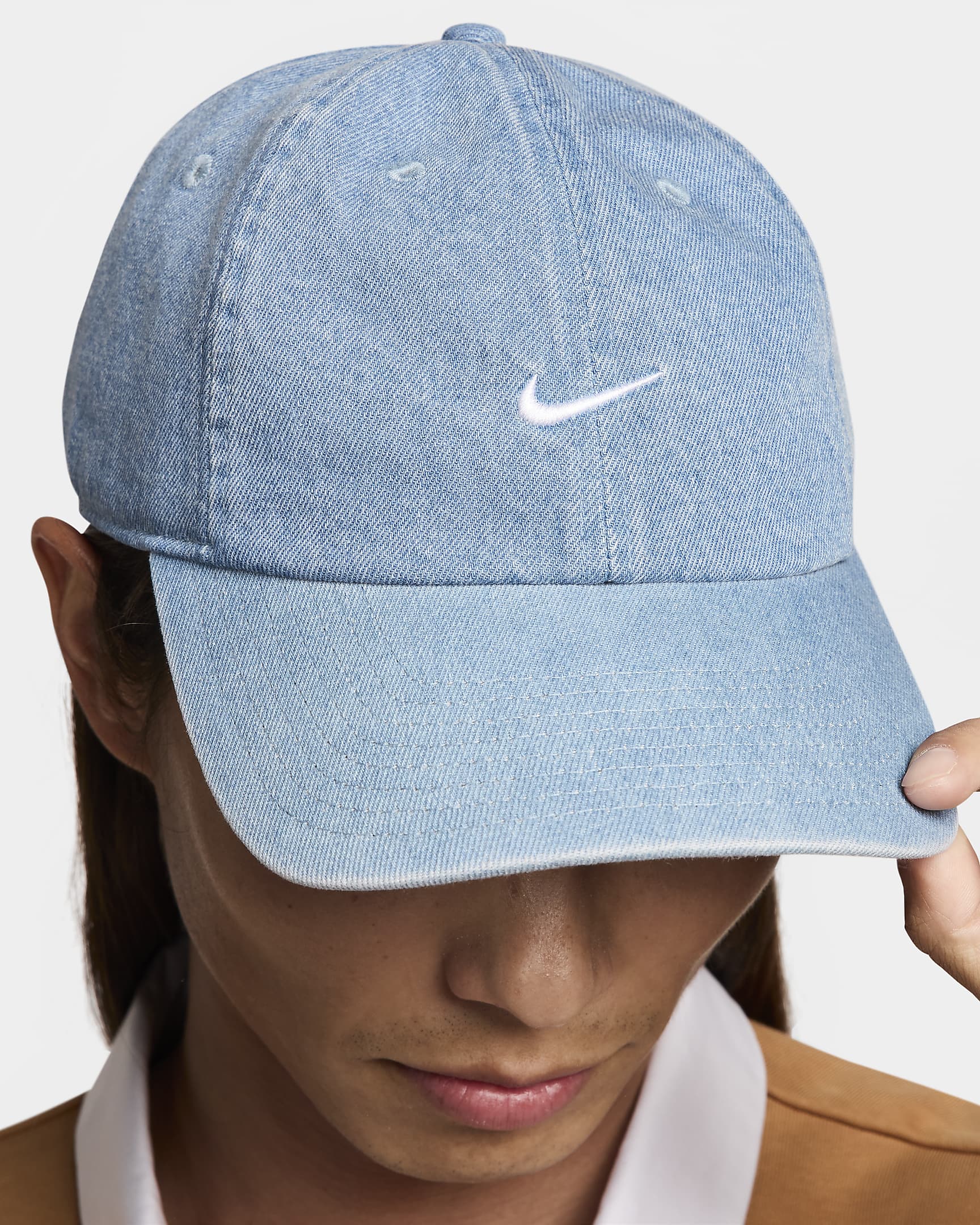 Cappello non strutturato in denim Nike Club - Aegean Storm/Thunder Blue/Bianco