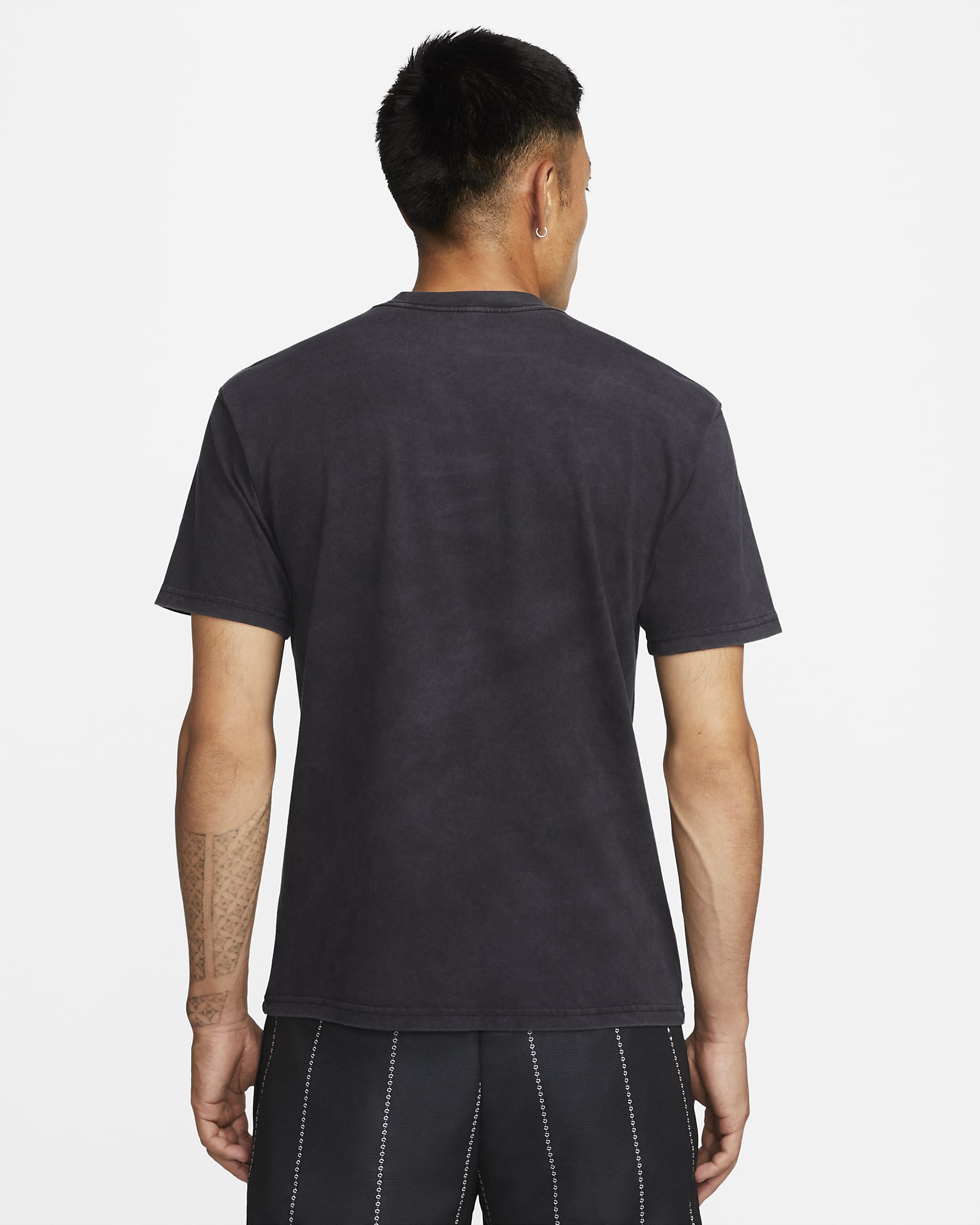 Nike Men's Basketball T-Shirt - Black