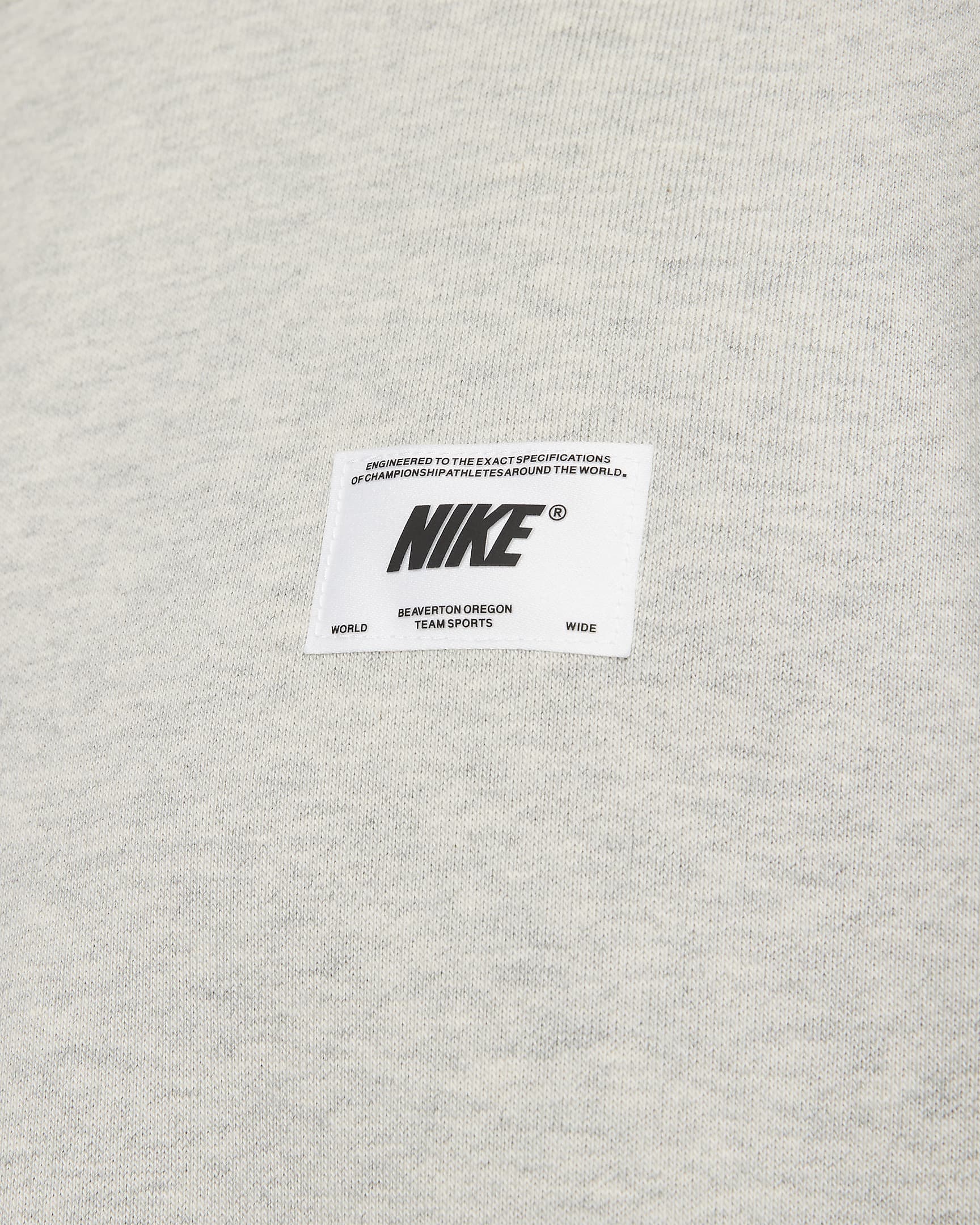 Nike DriFIT Standard Issue Men's Basketball Crew. Nike LU